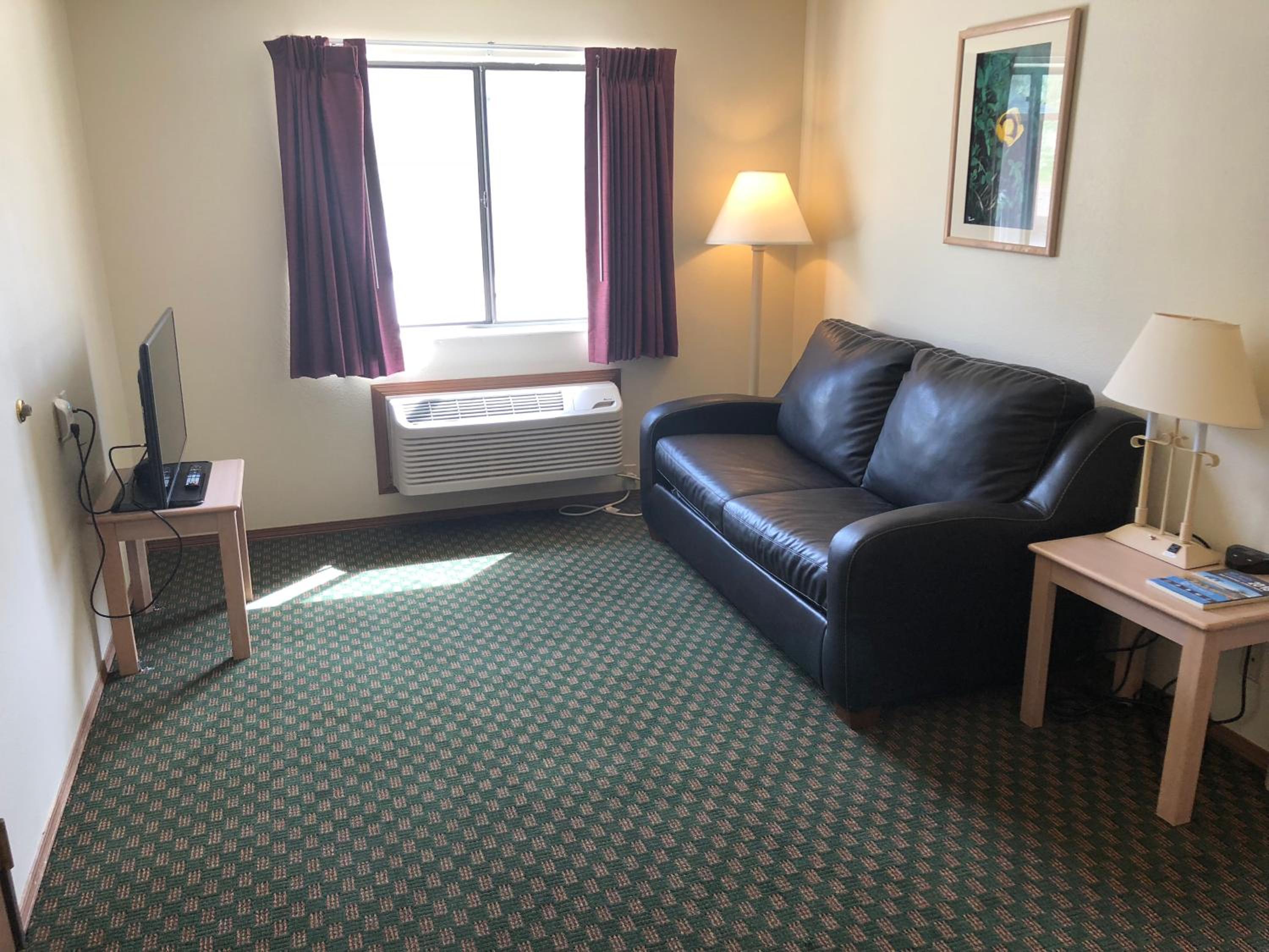 One Bedroom Suite  - Photo 3