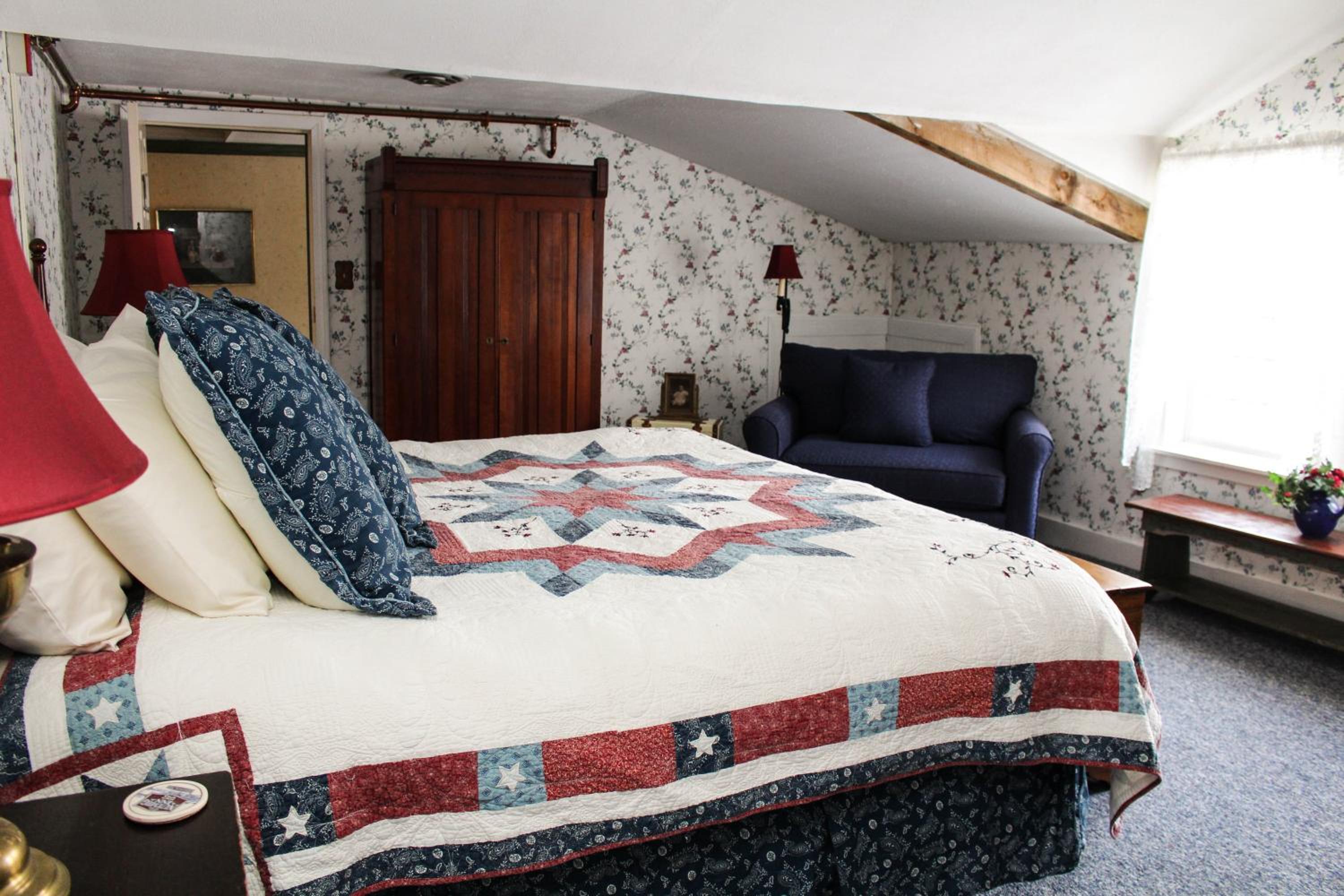 Triple Room with Pool View photo 3