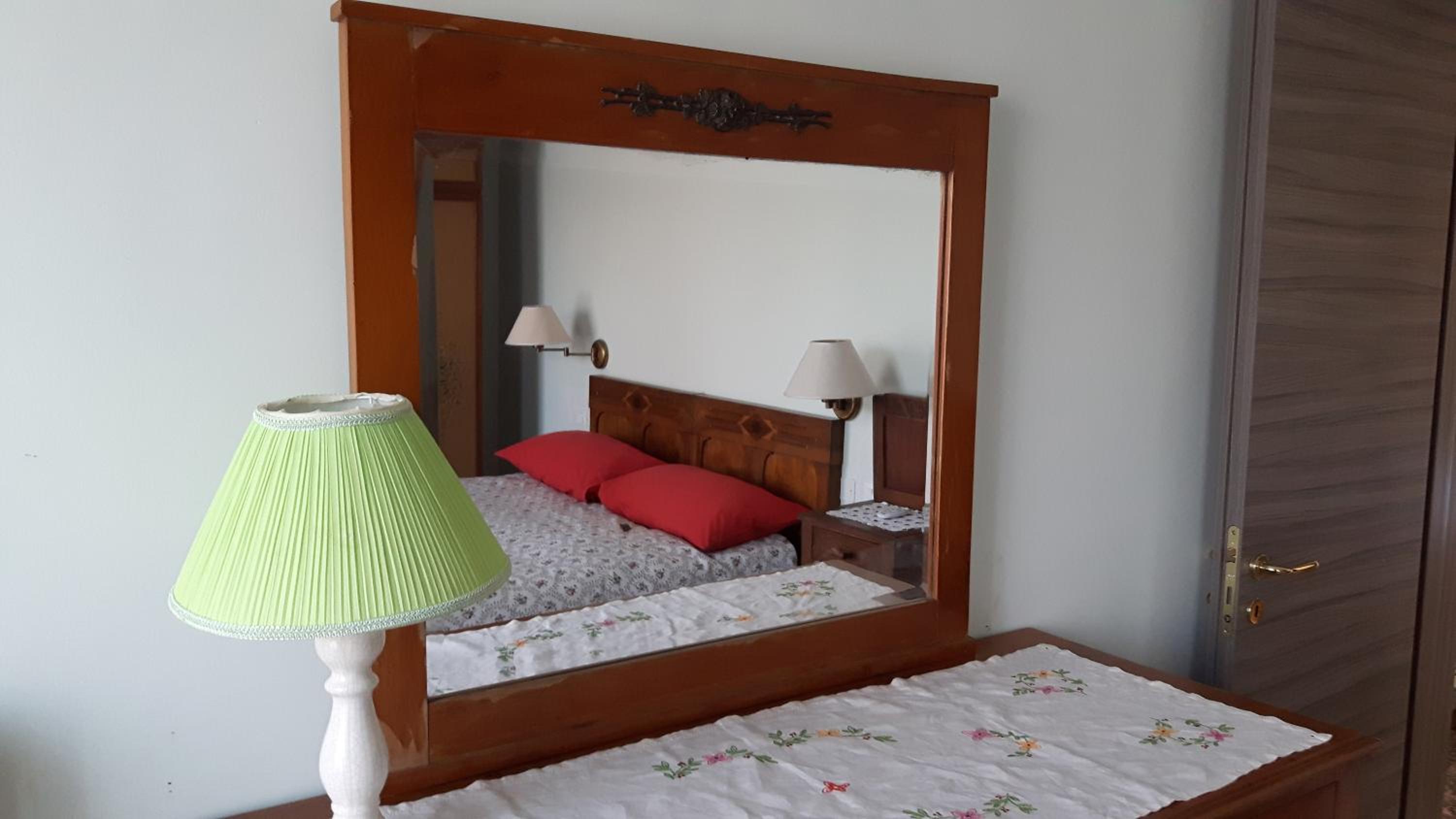 Double Room with Private External Bathroom photo 1