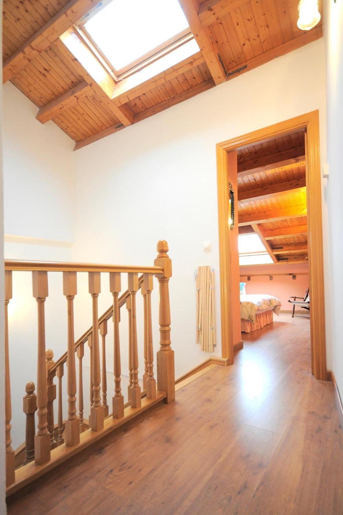 Four-Bedroom House photo 2