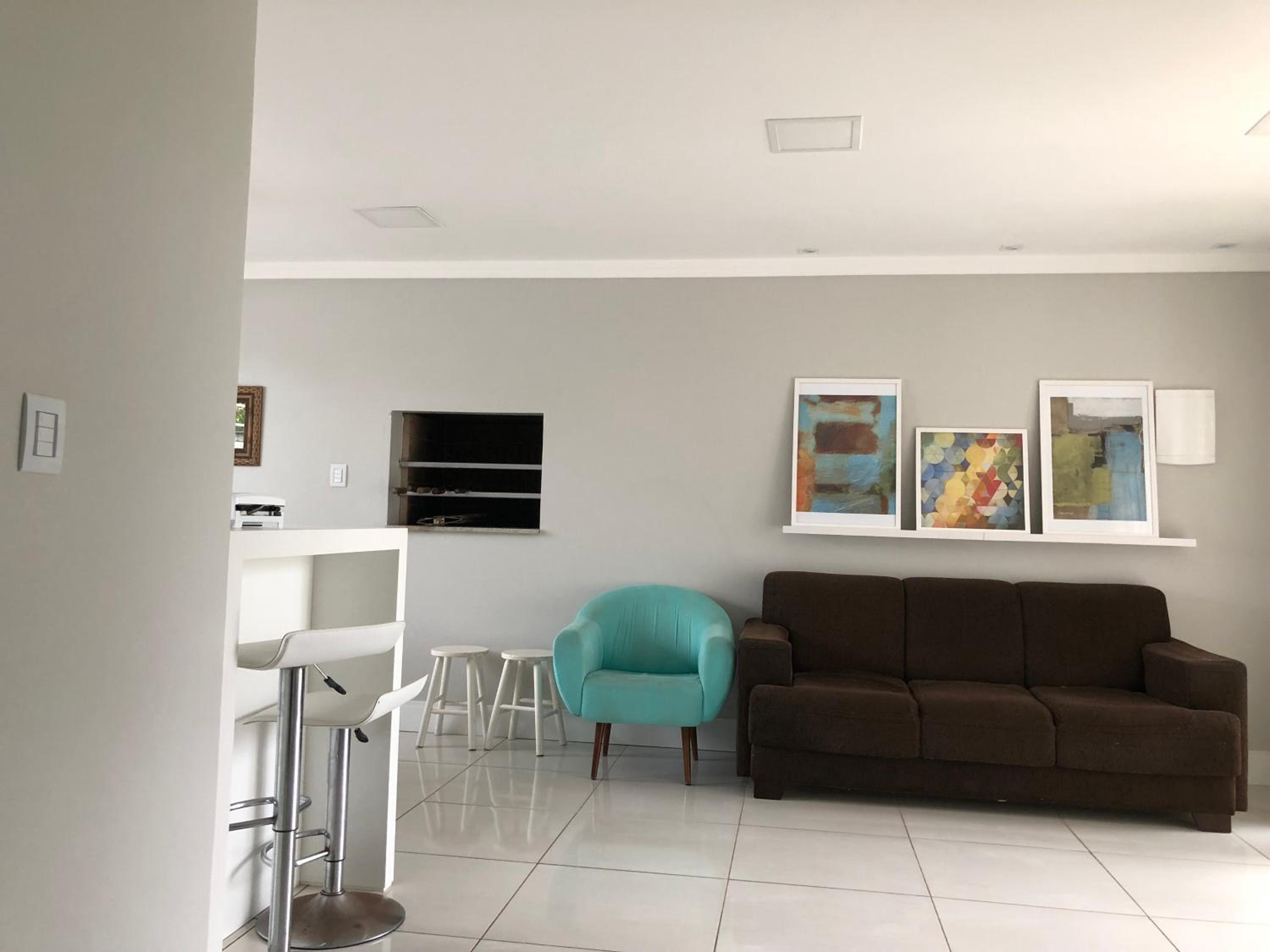 Three-Bedroom Apartment photo 1