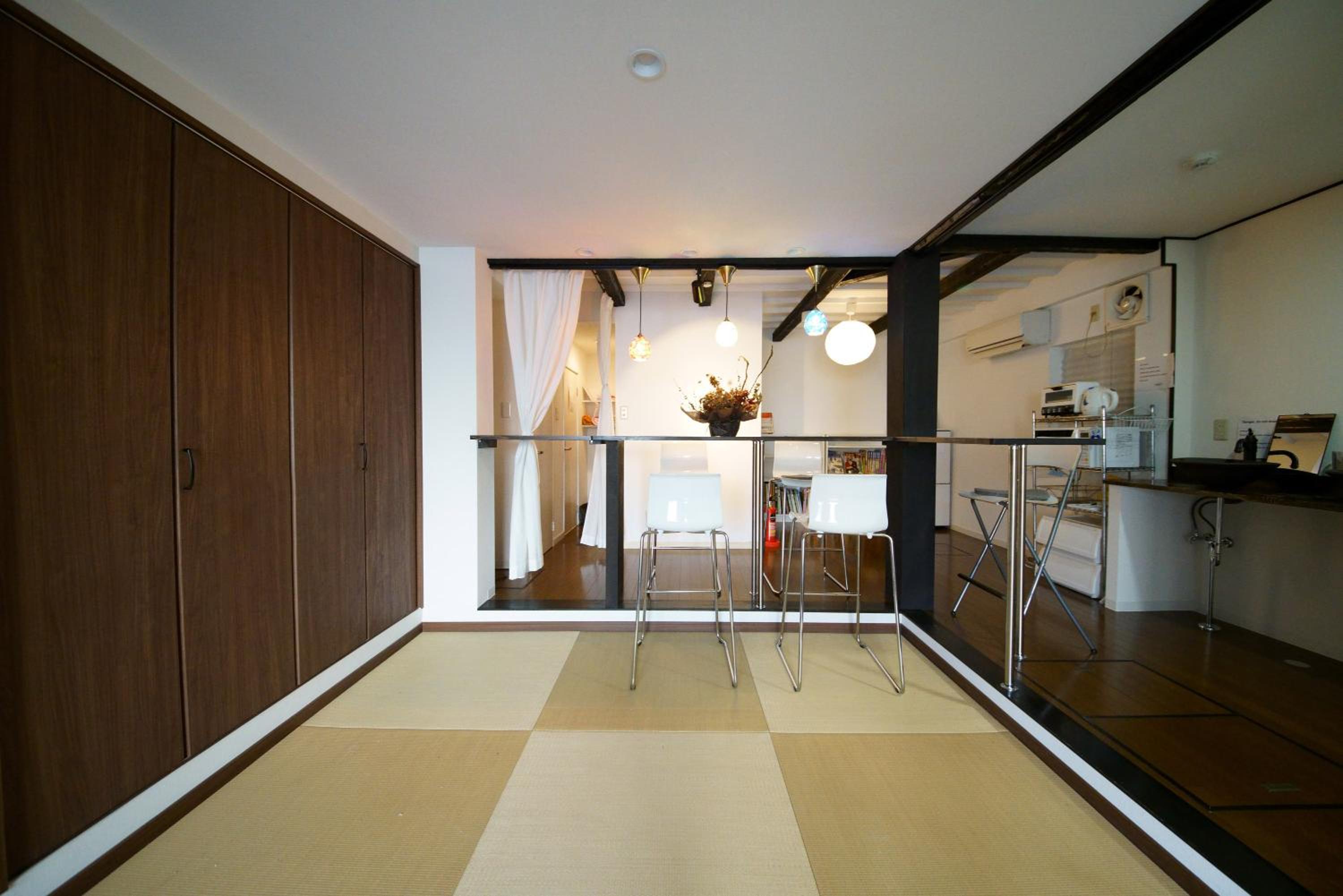 One-Bedroom Apartment - Photo 95