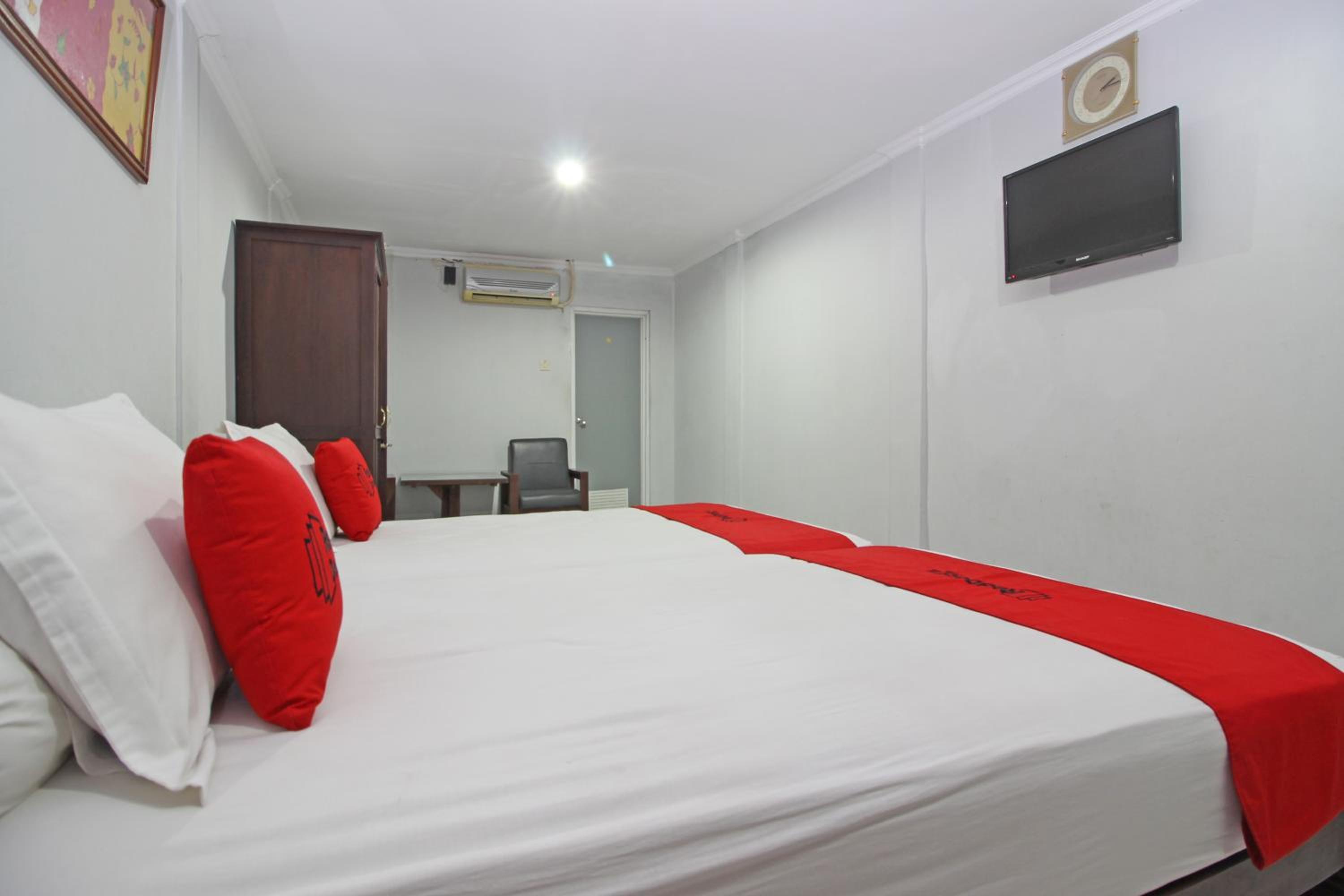 Superior Twin Room - Photo 1