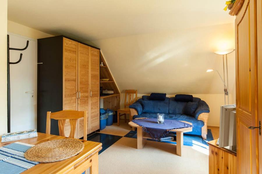 Studio in Attic with small Bathroom and kitchen - C photo 1