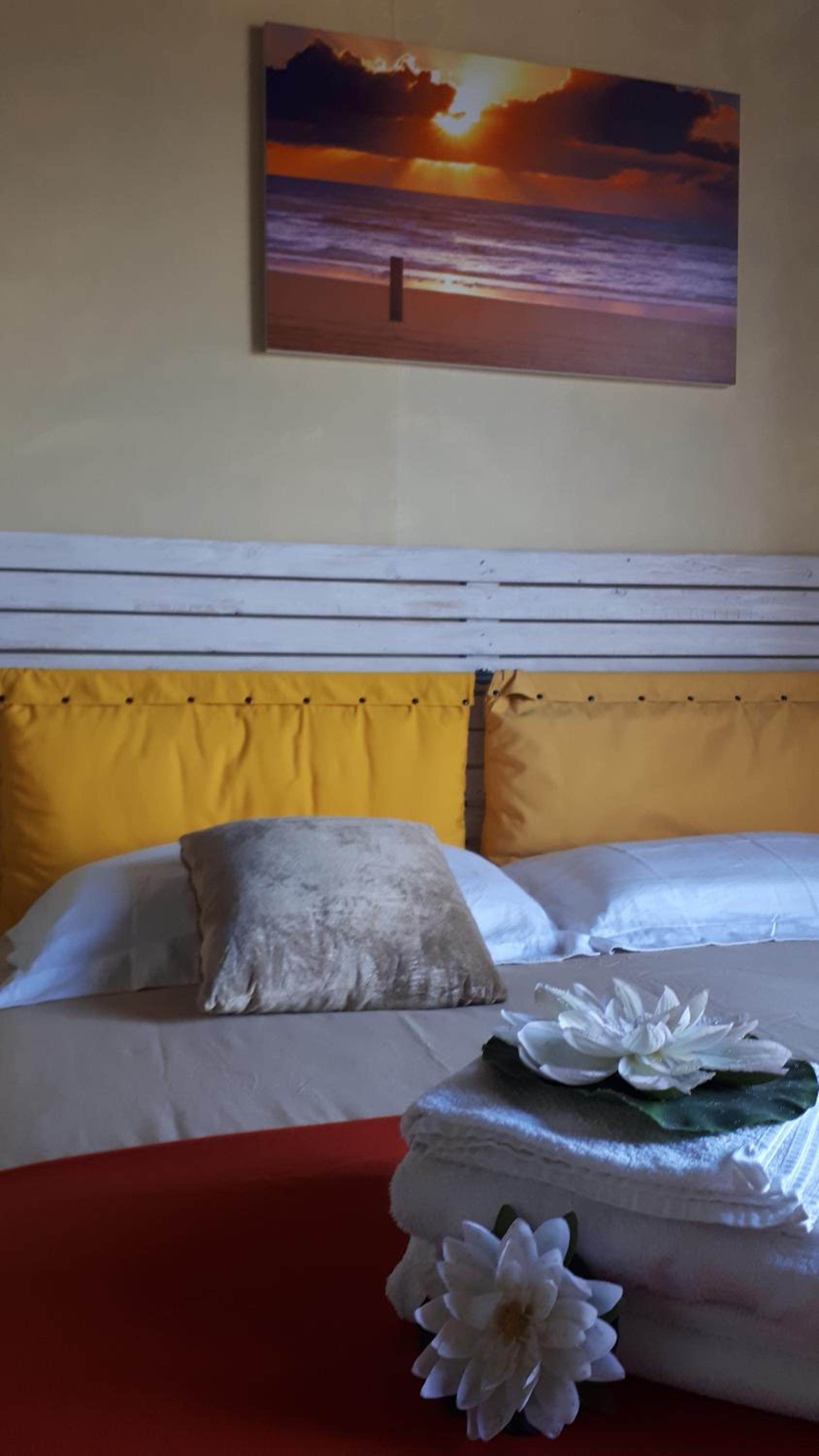 Two-Bedroom Villa - Photo 2