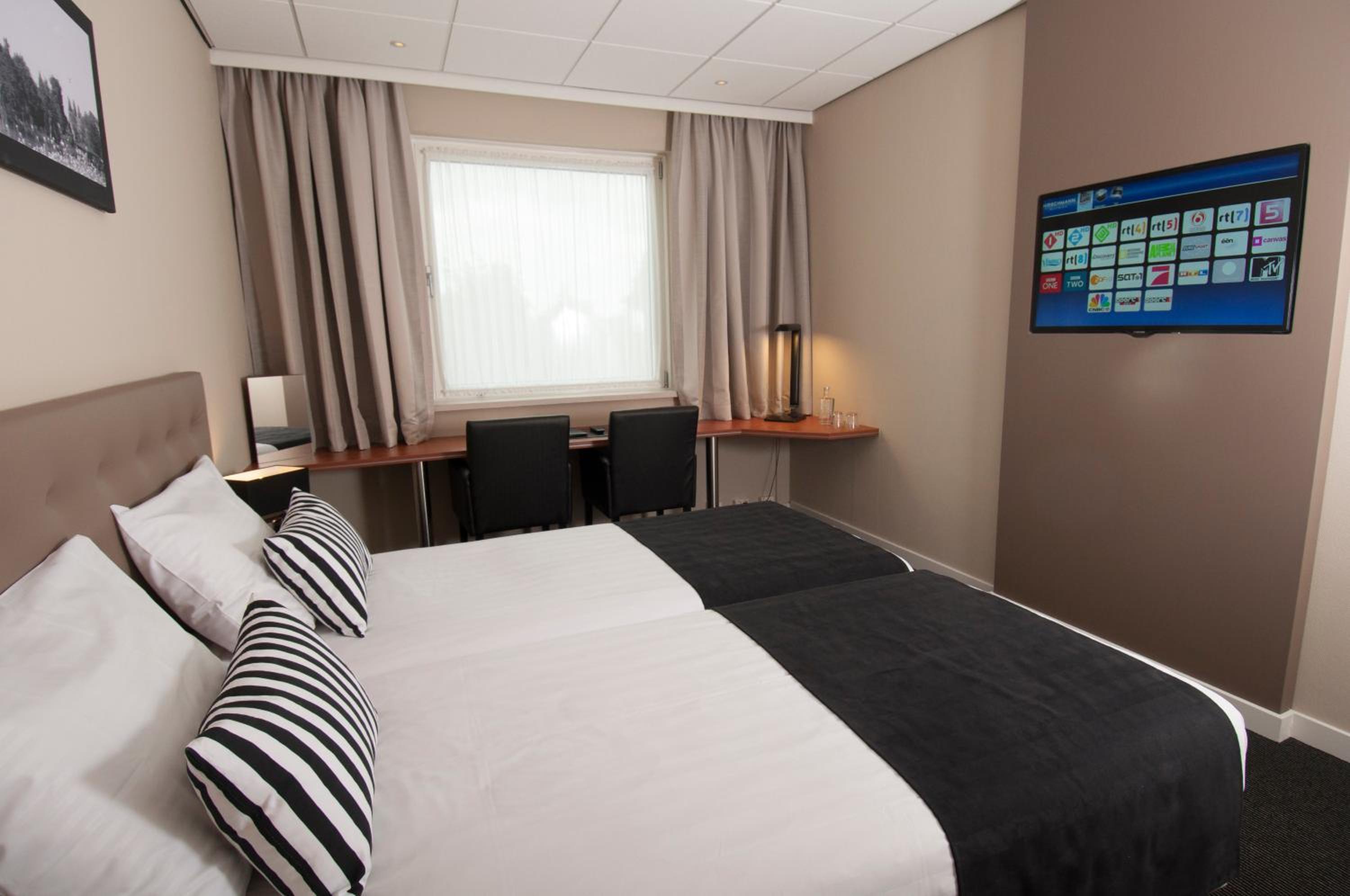 Comfort Twin Room - Photo 2