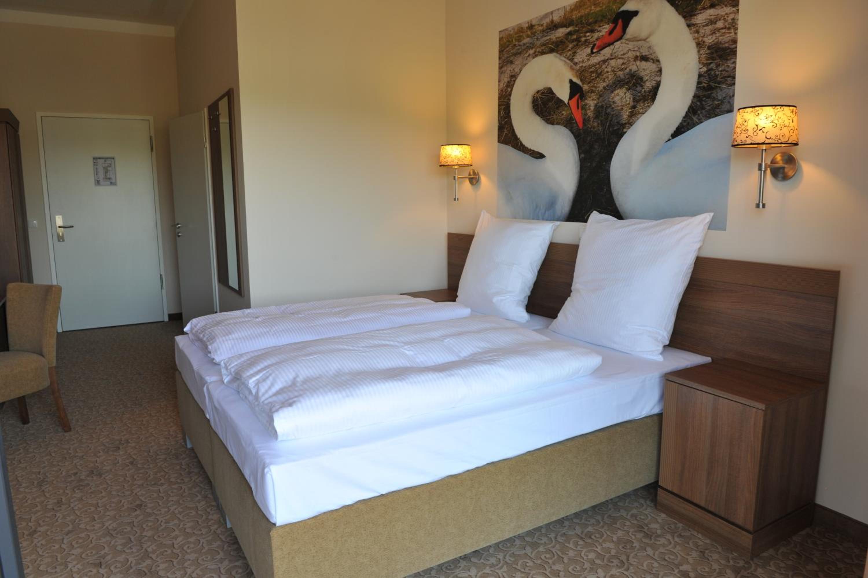 Double Room - Wheelchair Accessible photo 1
