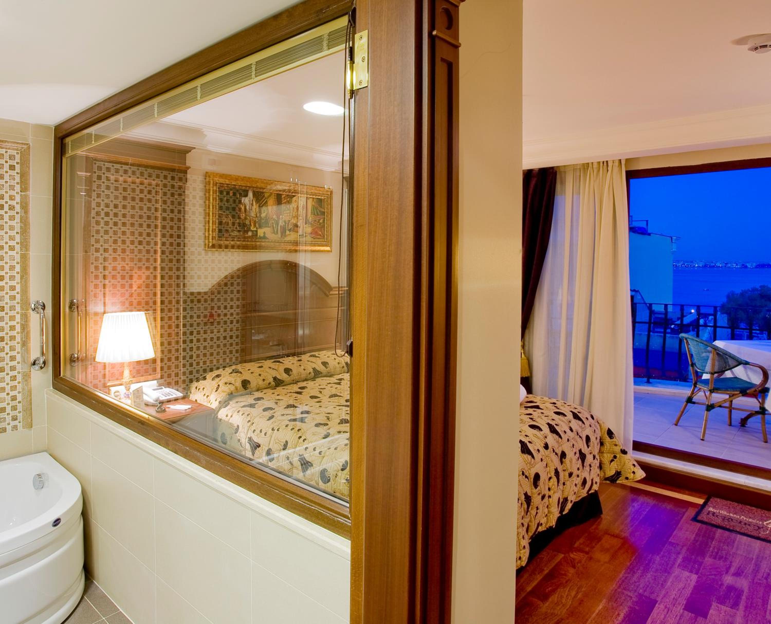 Double Room with Balcony photo 1