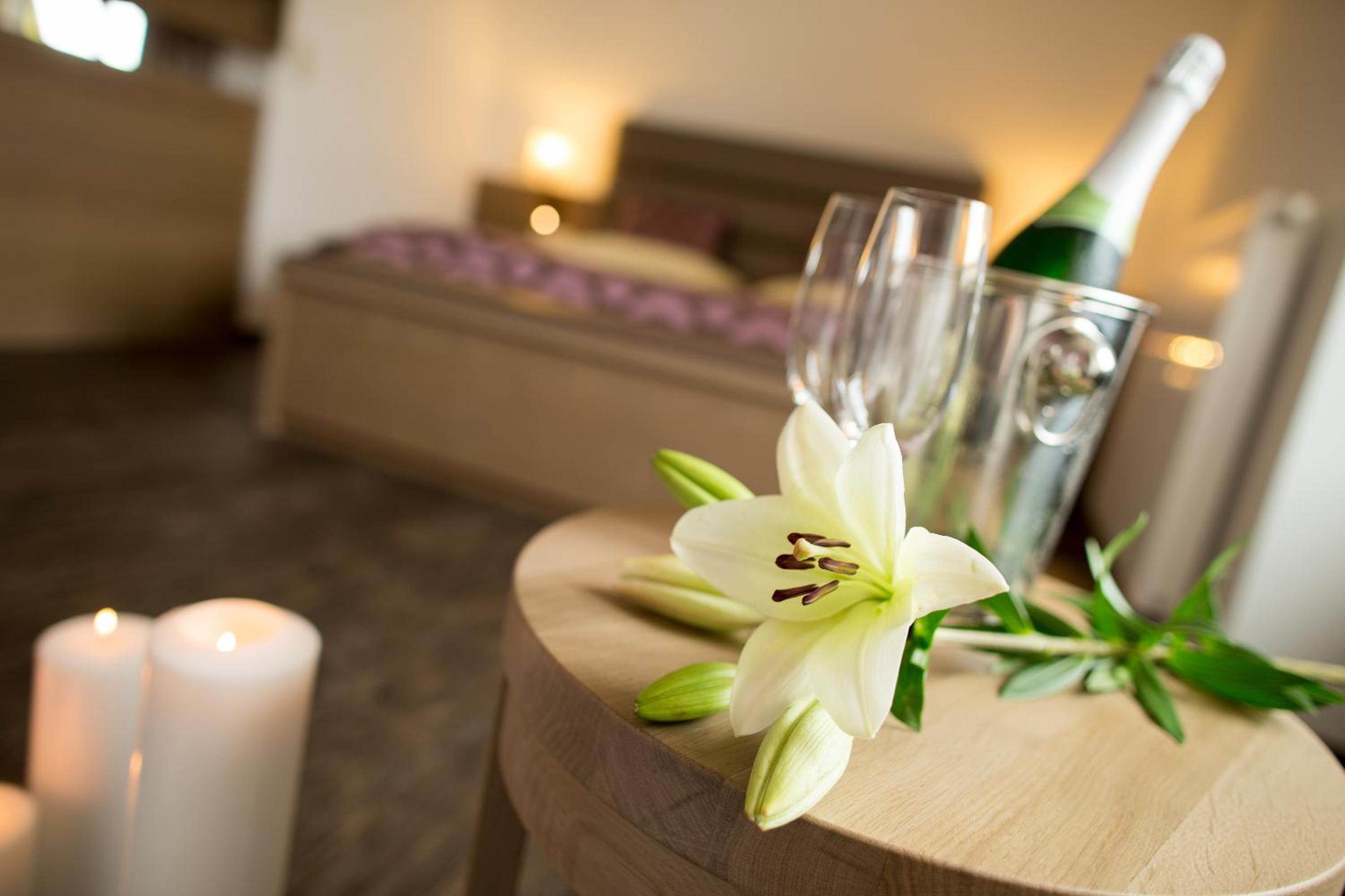 Suite with Thermal Bath Access photo 3