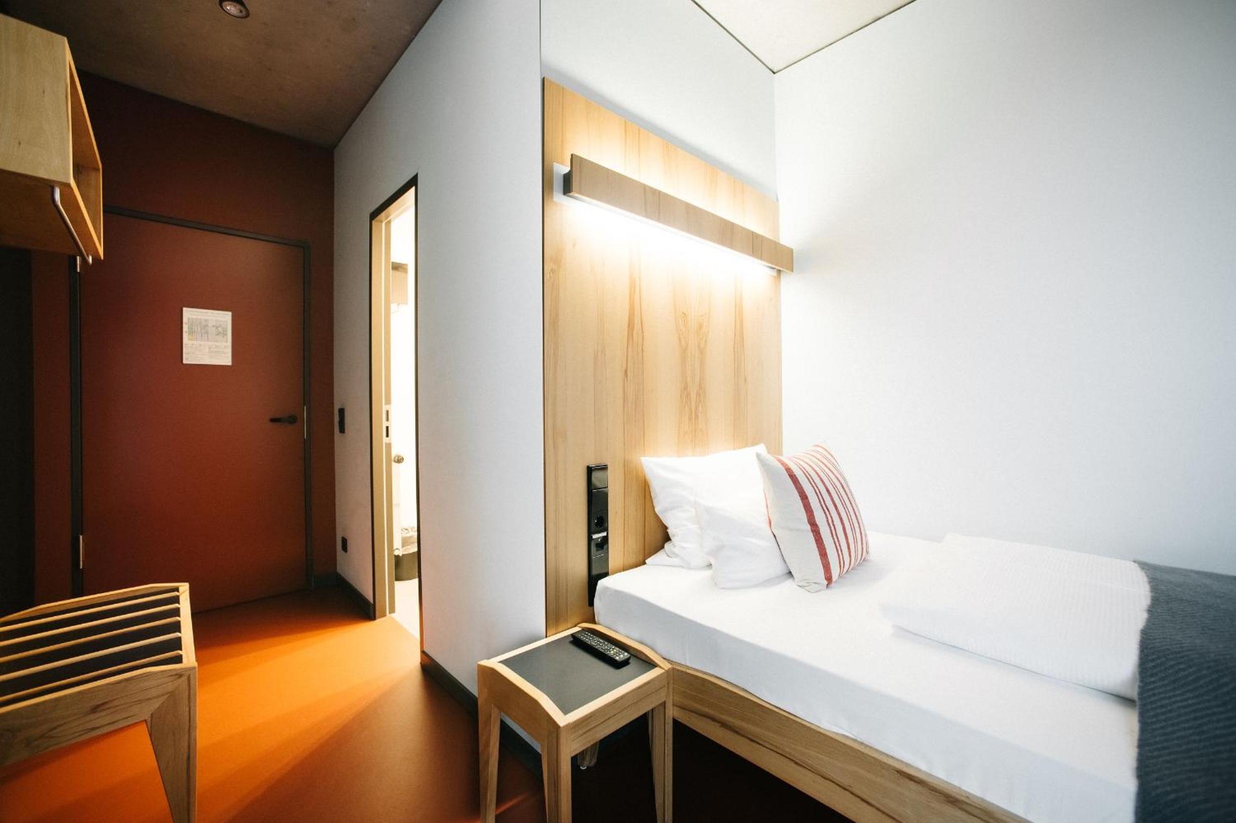 Standard Single Room photo 2