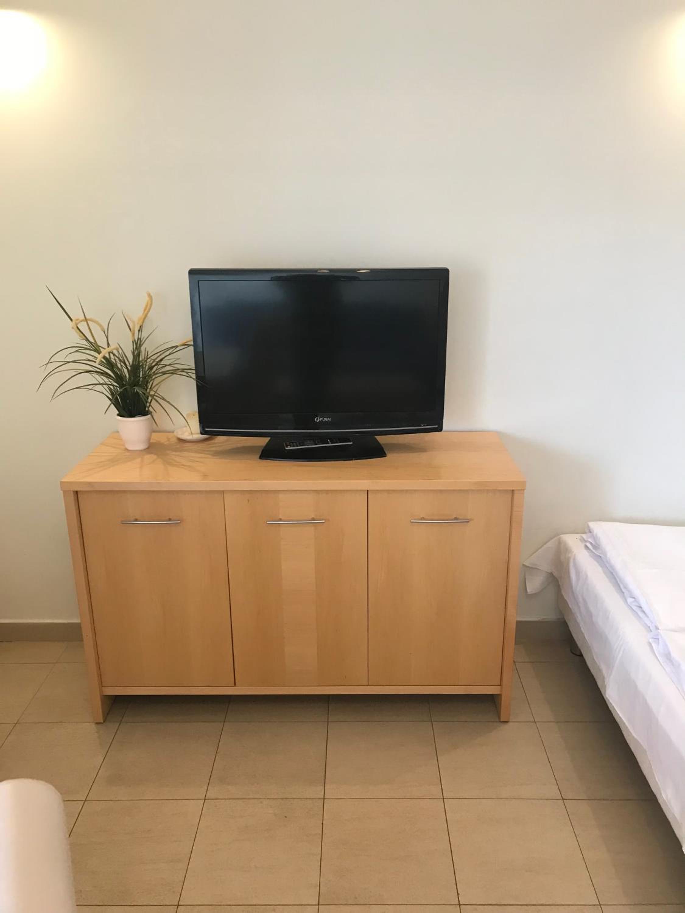 Deluxe Apartment photo 2