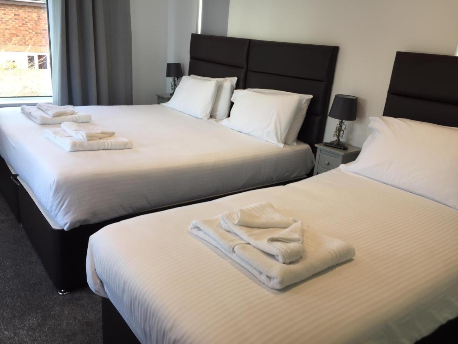 Triple Room with Private Bathroom - Photo 6