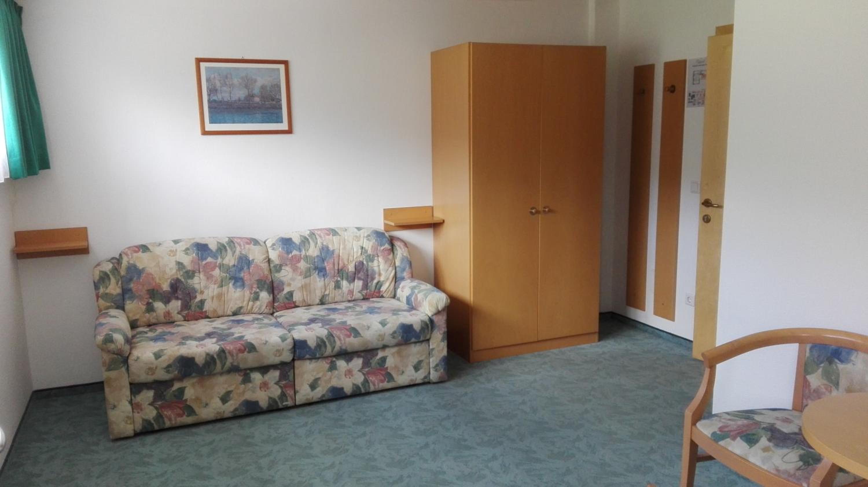 Suite - Third Floor photo 2