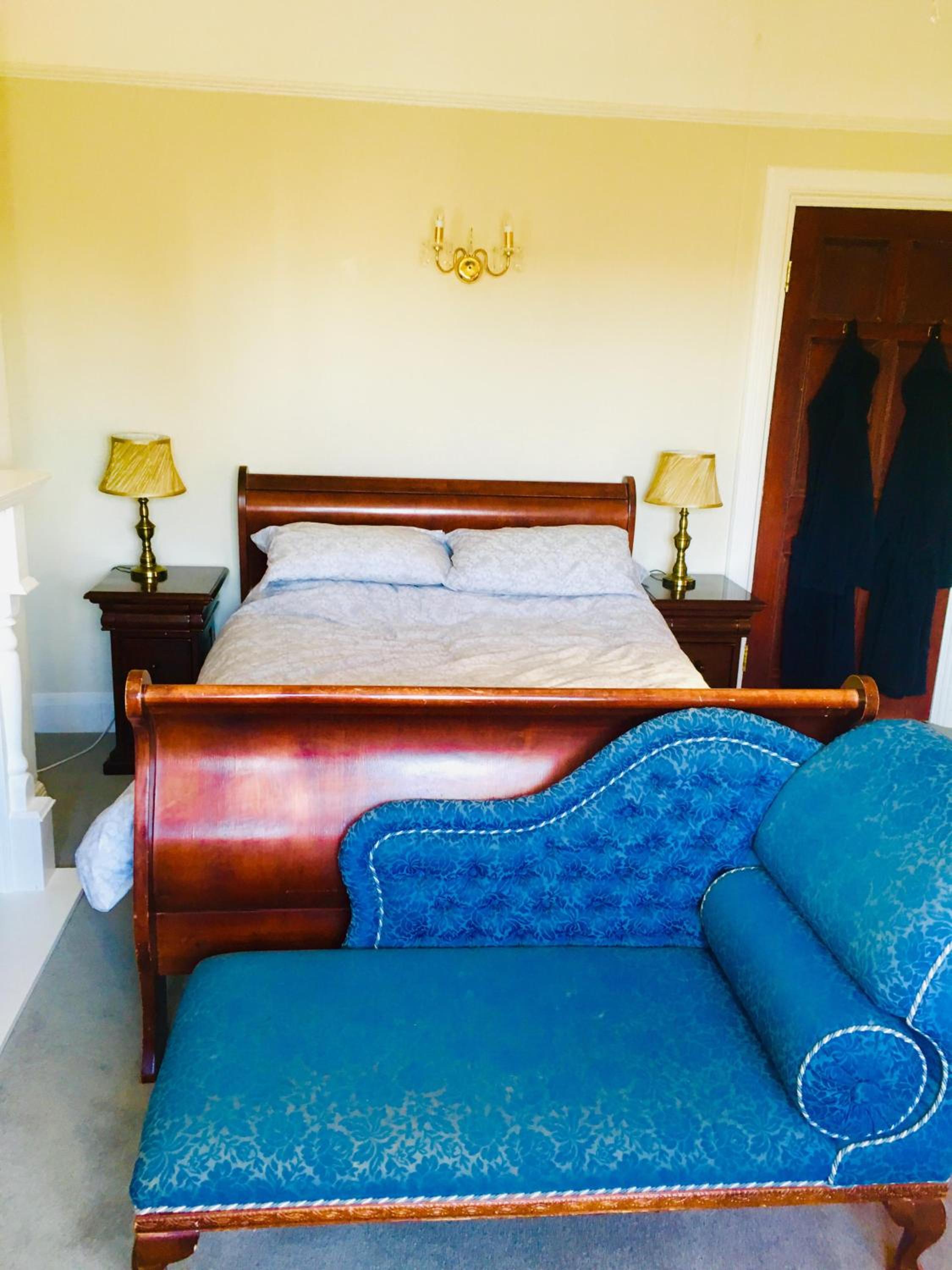Standard Double Room - Photo 1