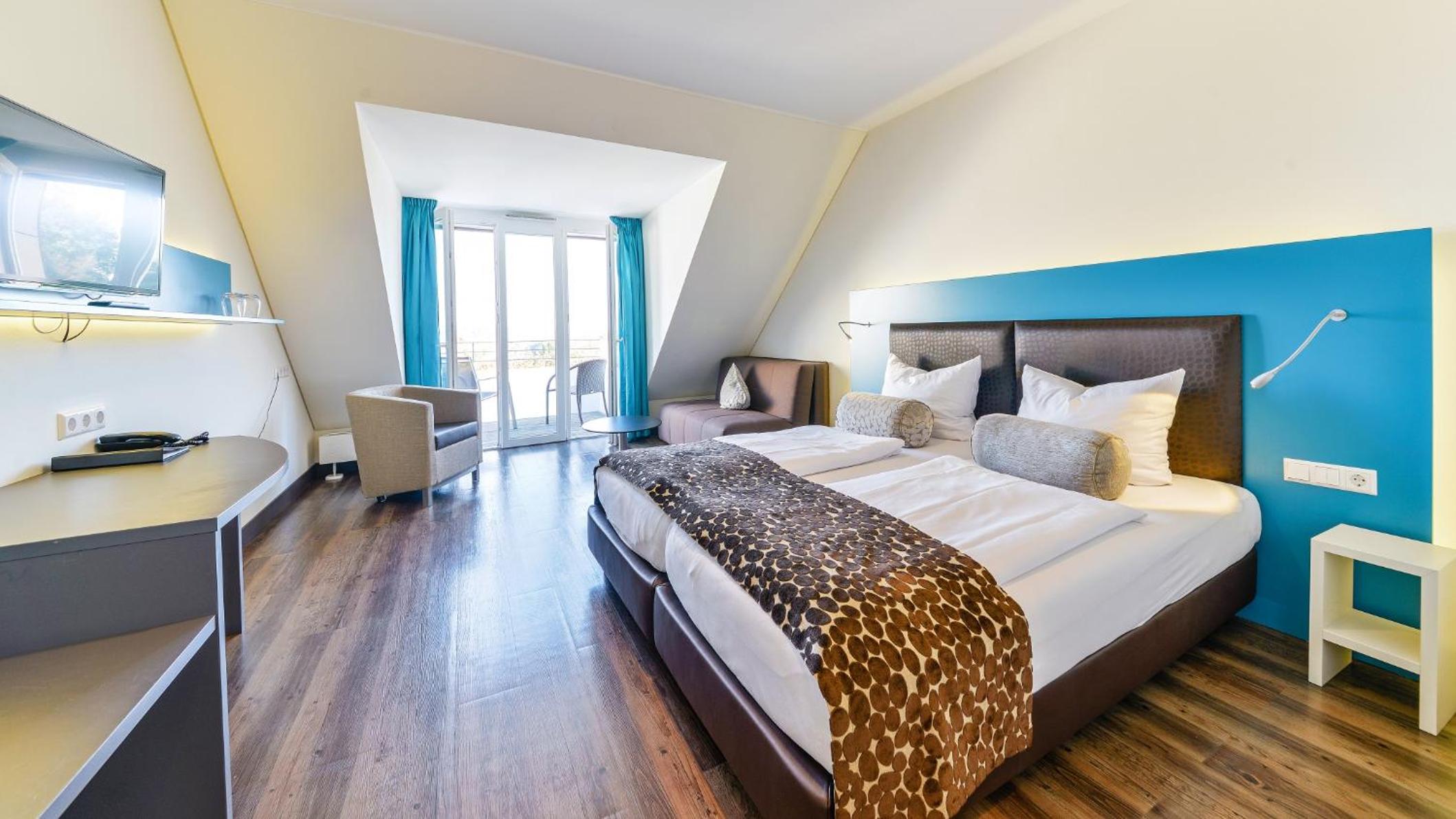 Large Double Room photo 3