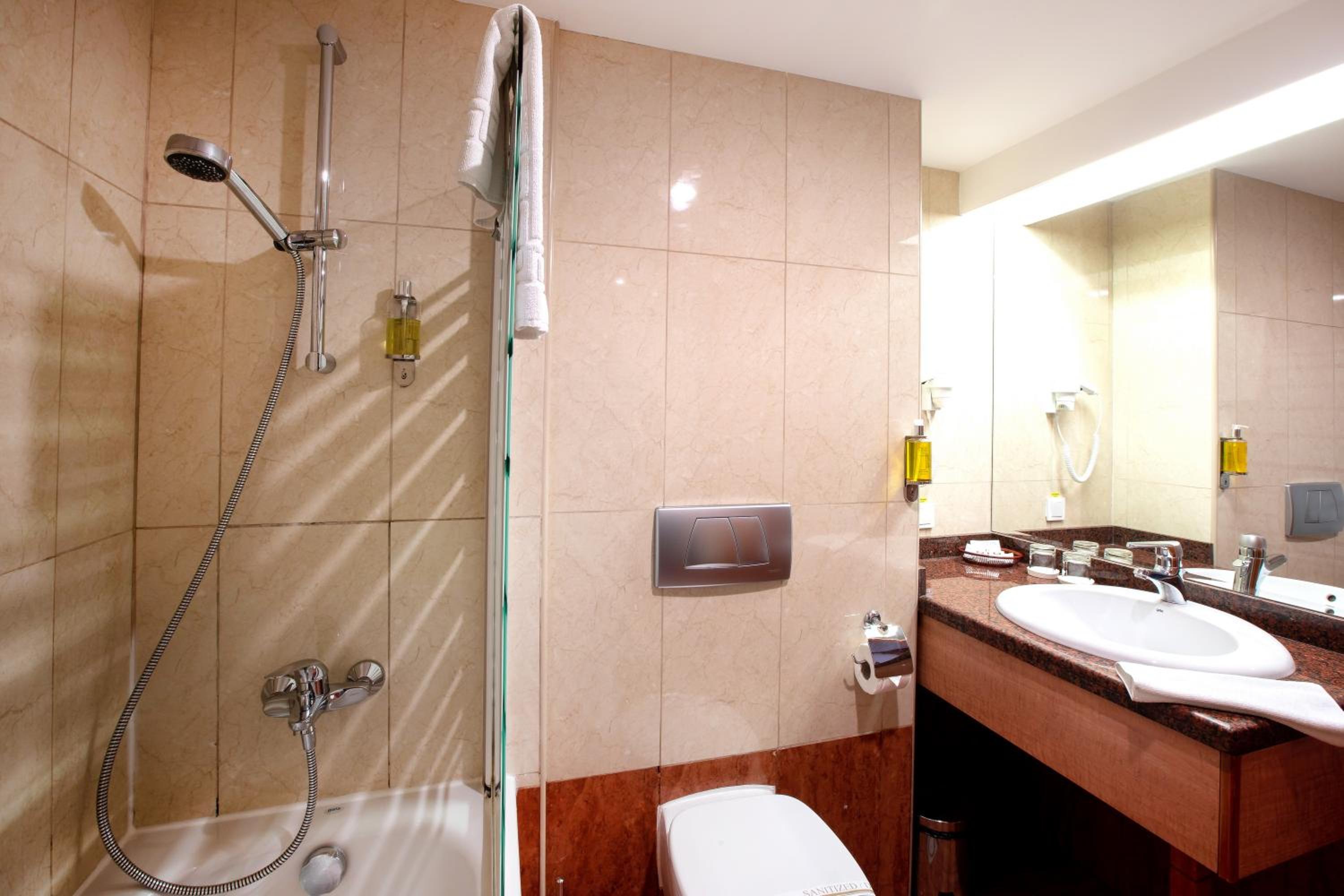 Superior Double Room - Photo 3