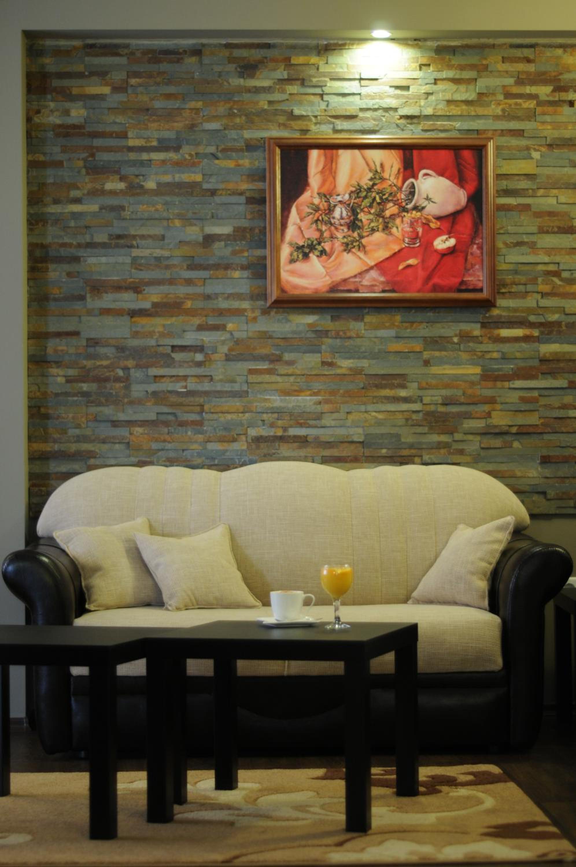 Suite (3 Adults) photo 2