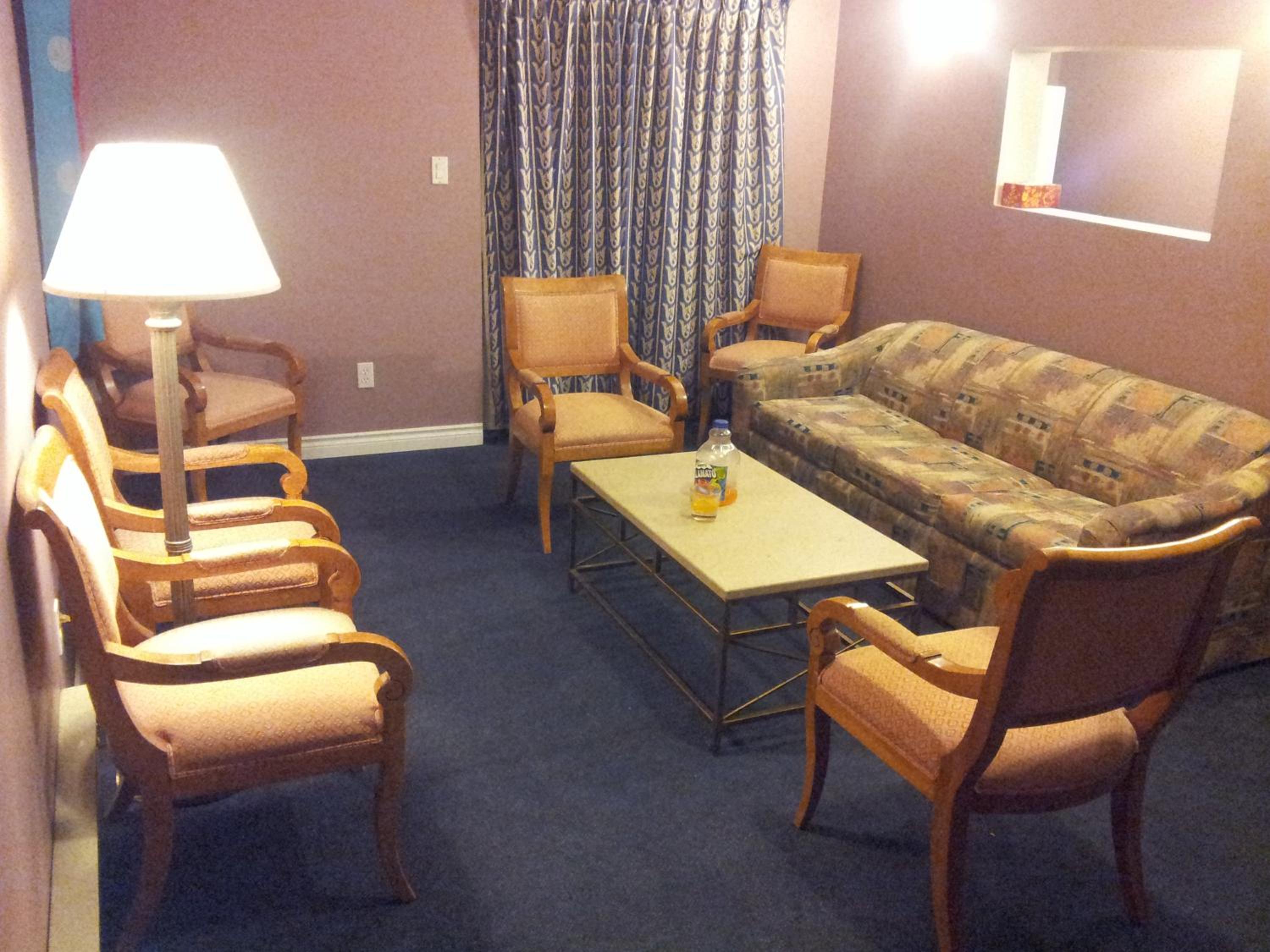 Two-Bedroom Suite photo 2