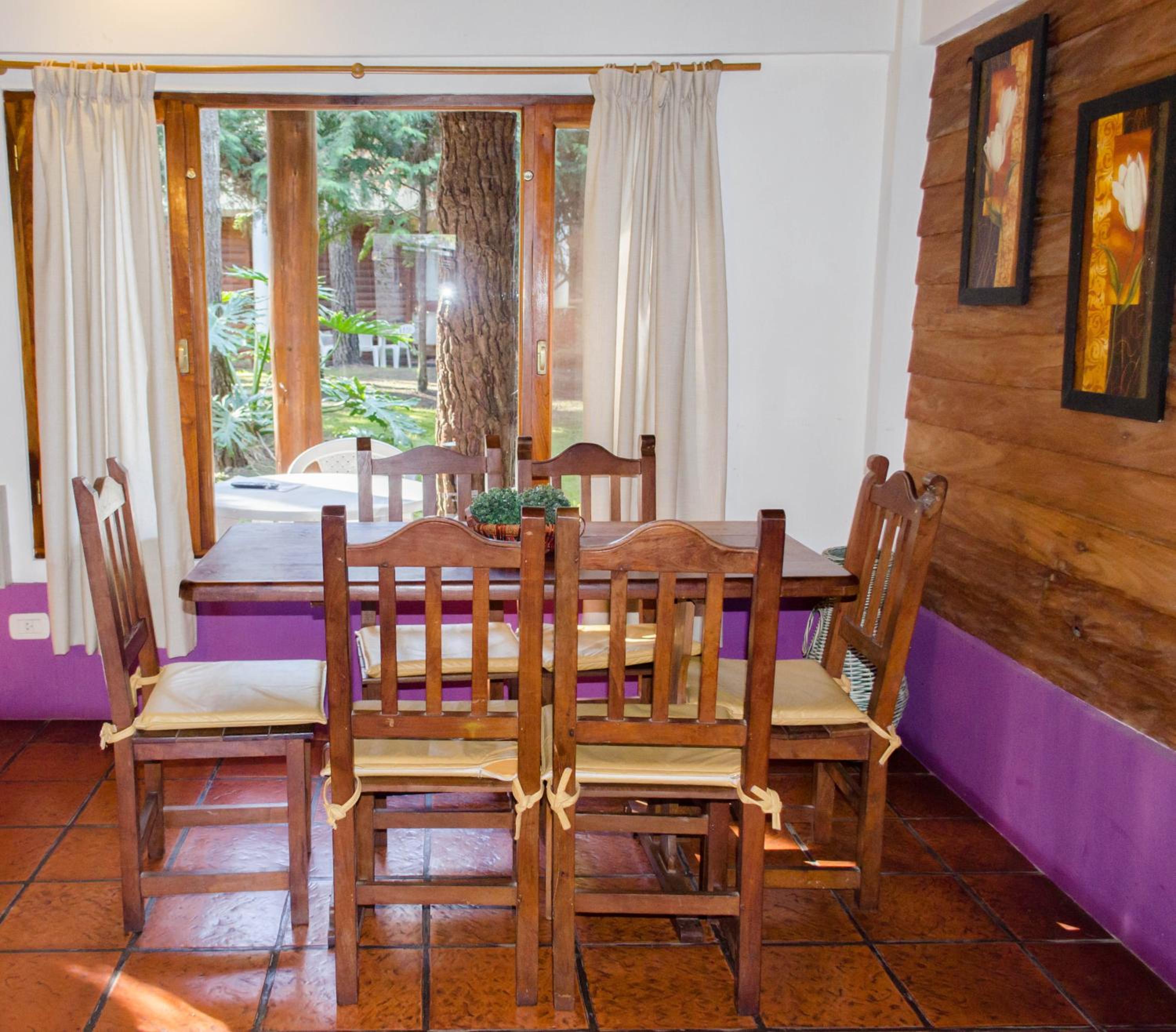 Bungalow photo 2