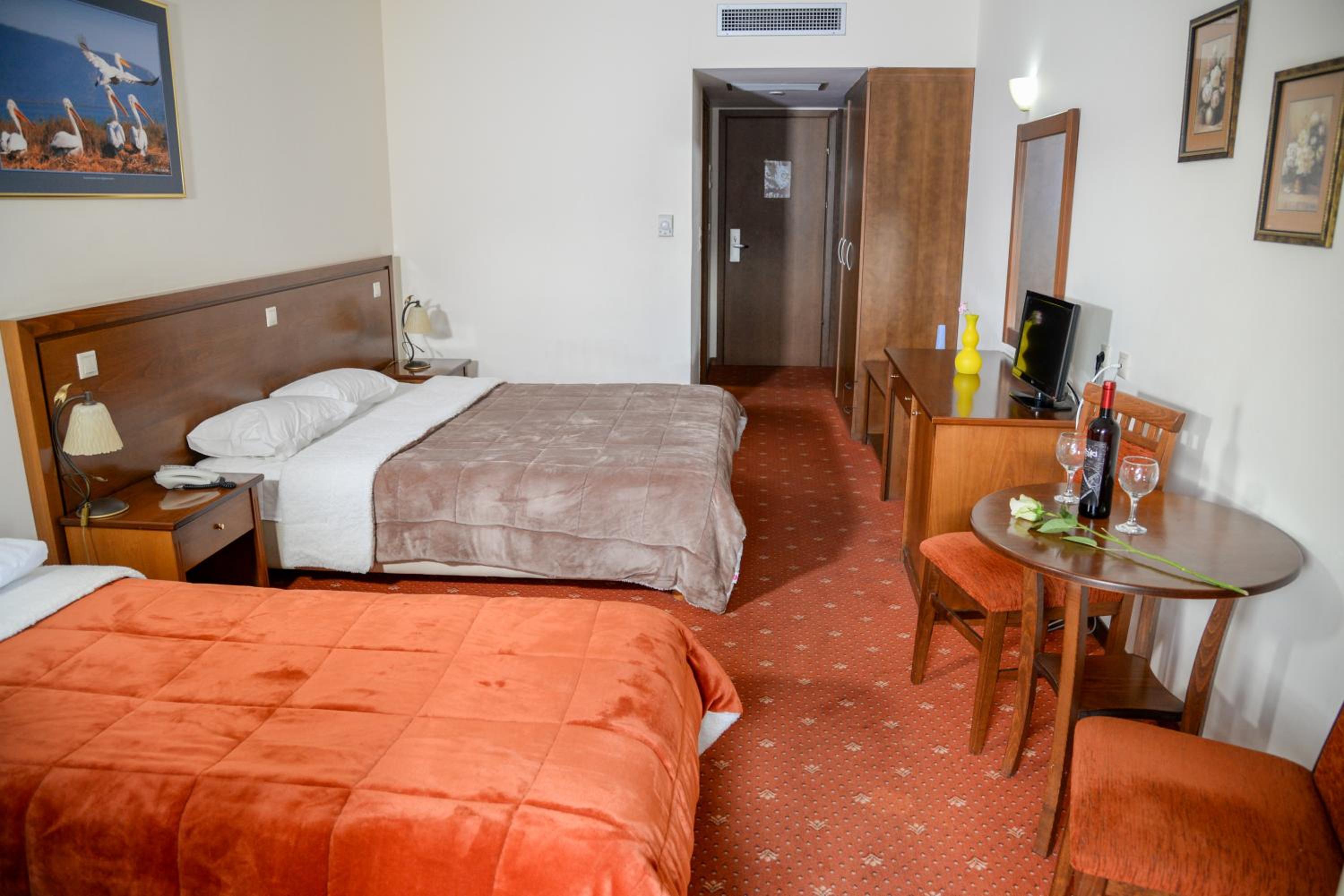Triple Room (3 Adults) - Photo 6