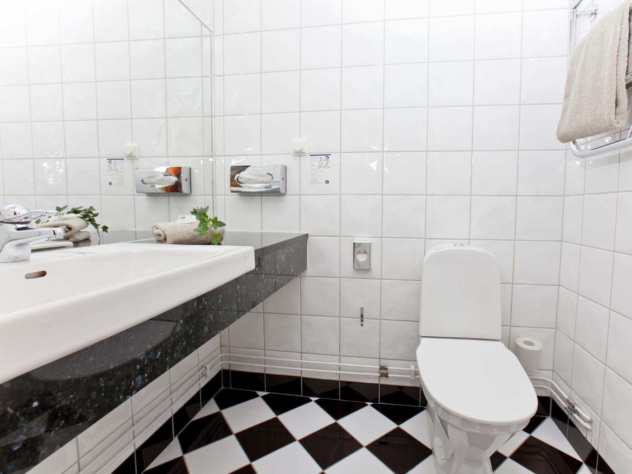 Business Queen Room - Photo 4