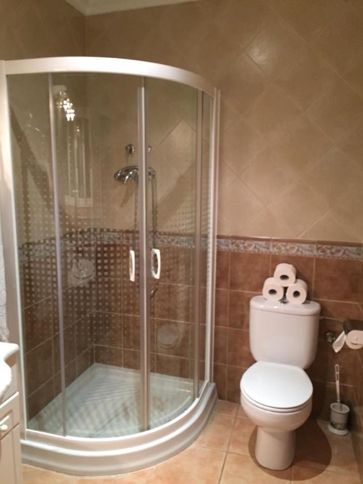 Suite with Garden View - Photo 9