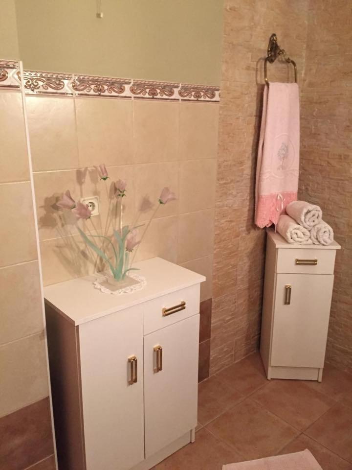 Deluxe Triple Room - Photo 3