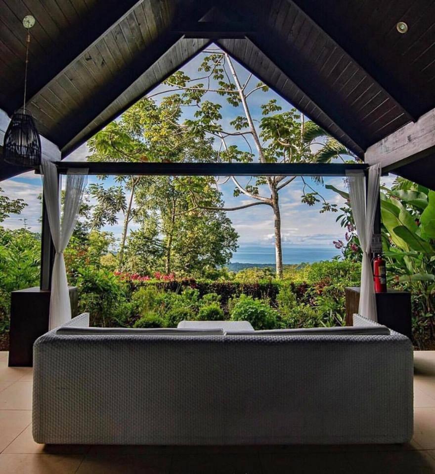 Villa with Ocean View