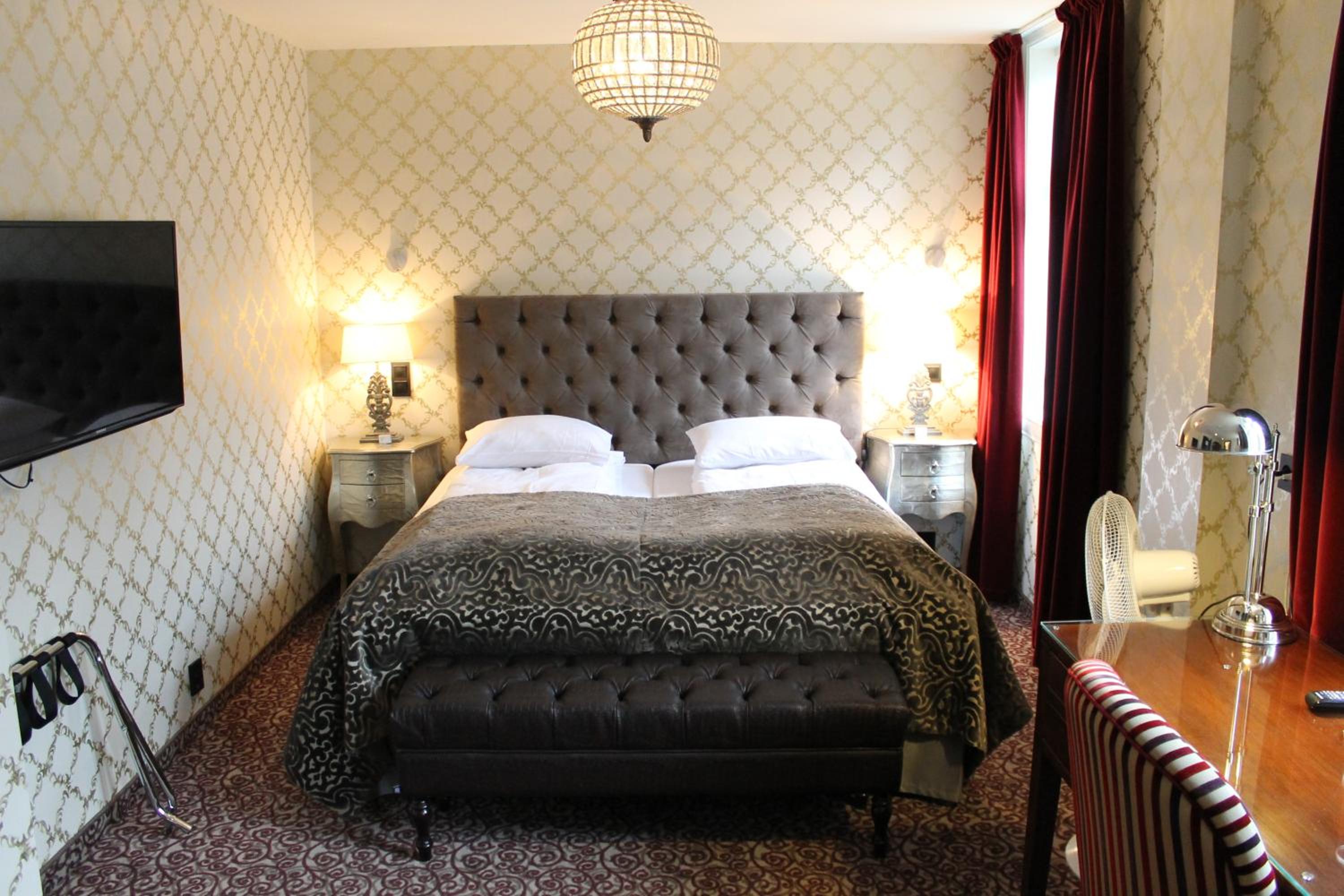 Deluxe Double Room photo 3