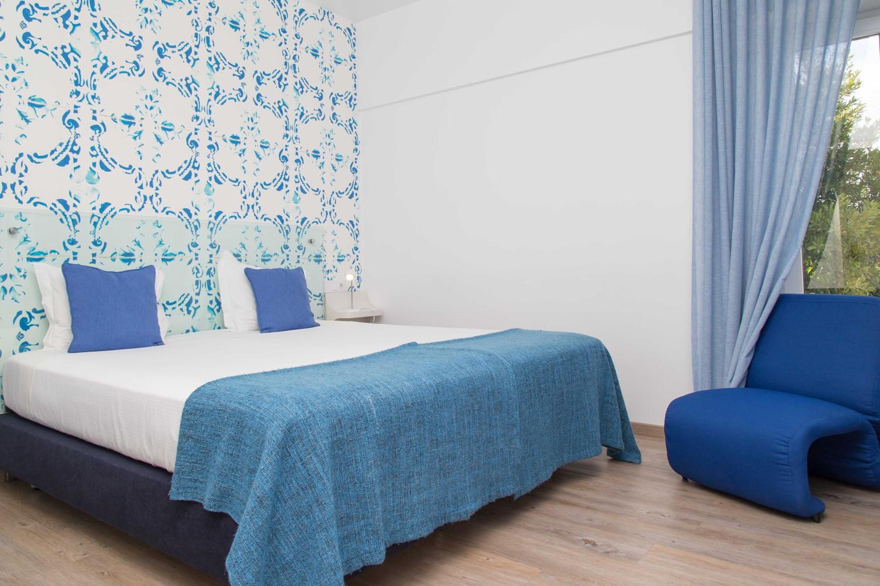 Double or Twin Room with Mountain View photo 1