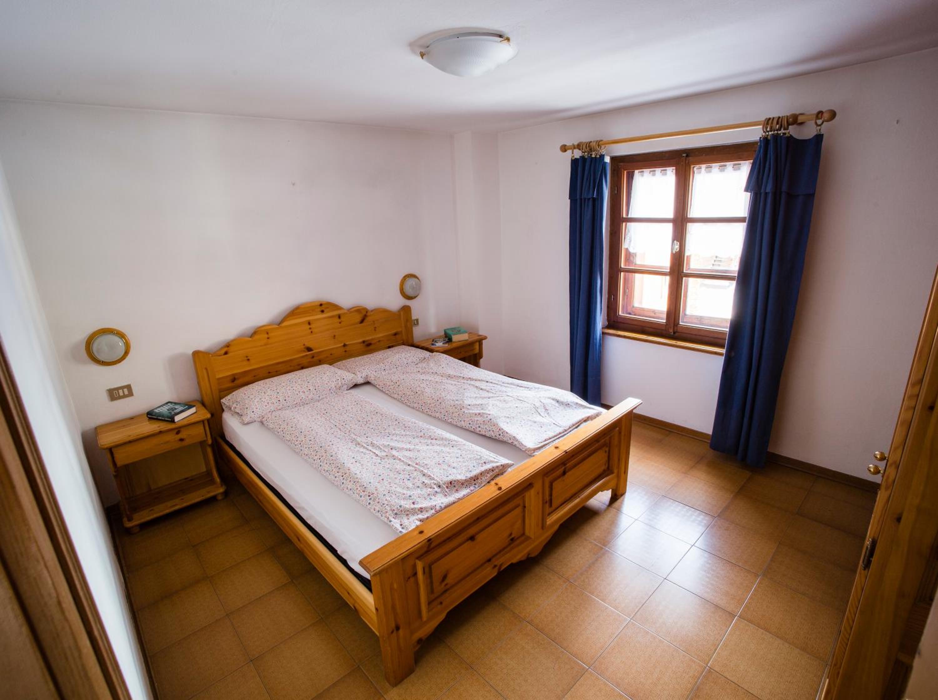 Large One-Bedroom Apartment