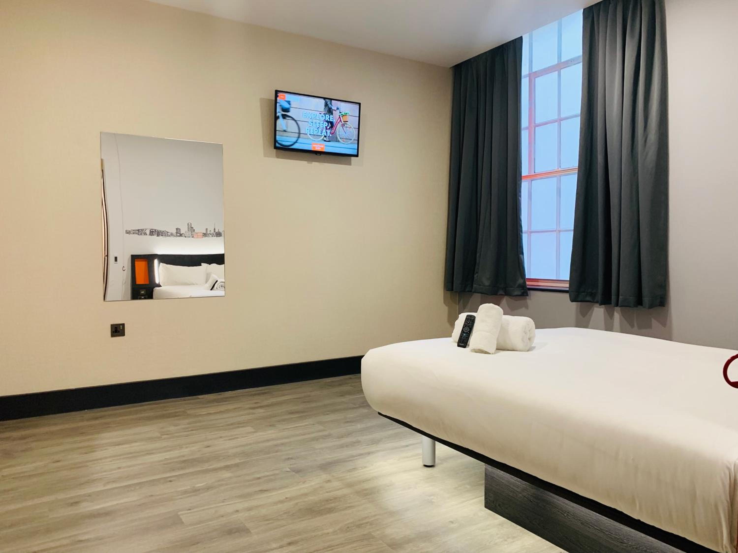 Double Room - Disability Access - Photo 14