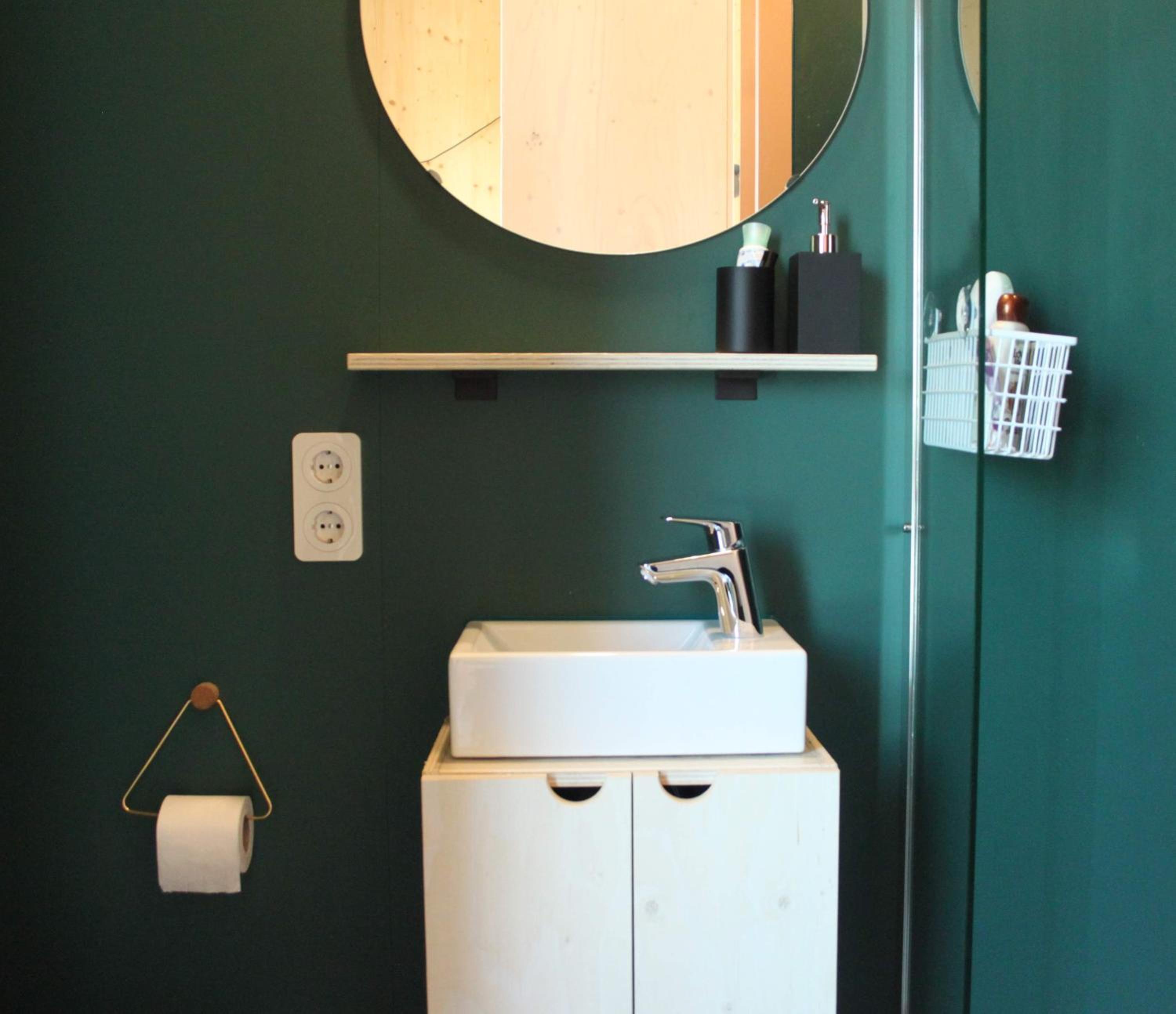 Studio Apartment - Photo 5