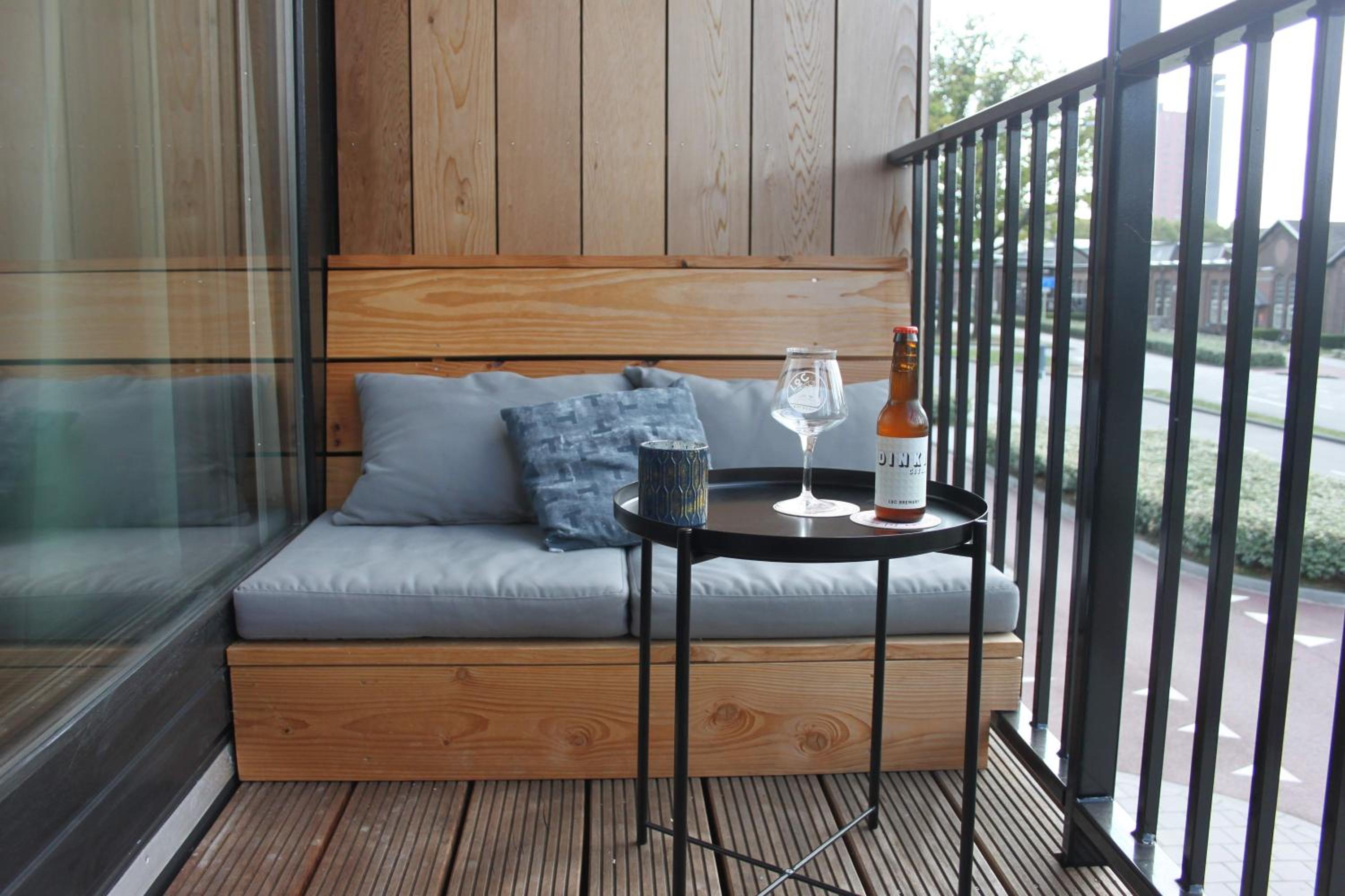 Studio Apartment - Photo 20