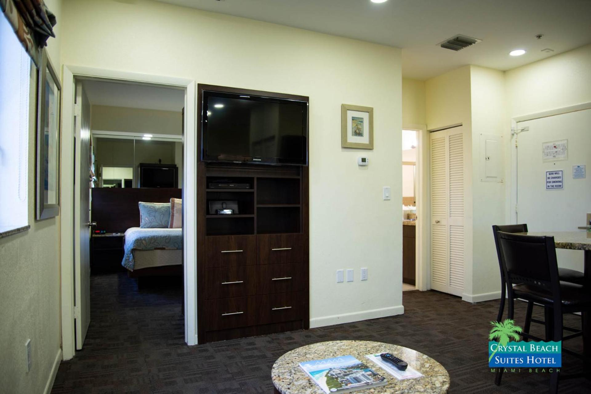 Premium King Suite - Photo 4