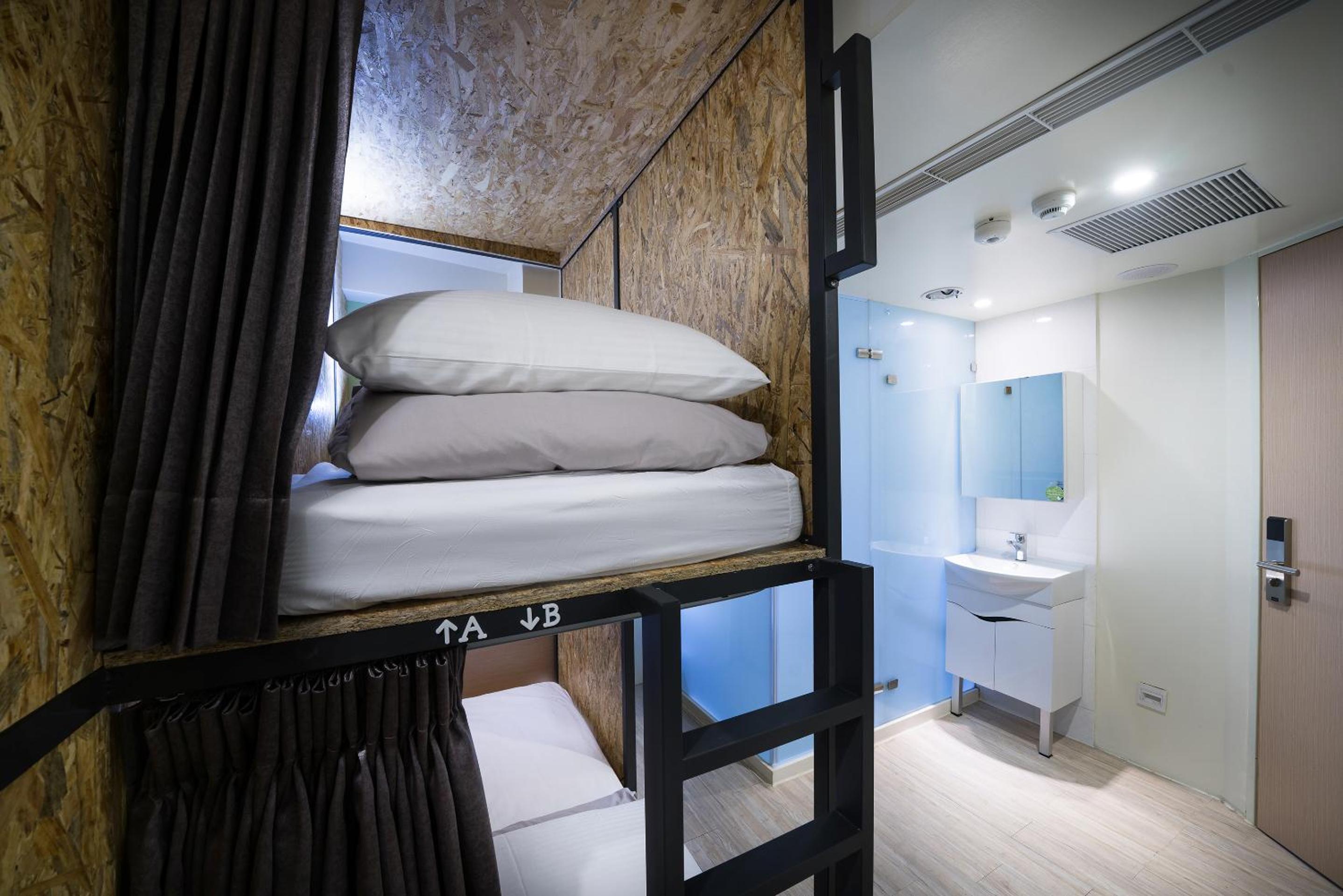 Bunk Bed in Male Dormitory Room  photo 1