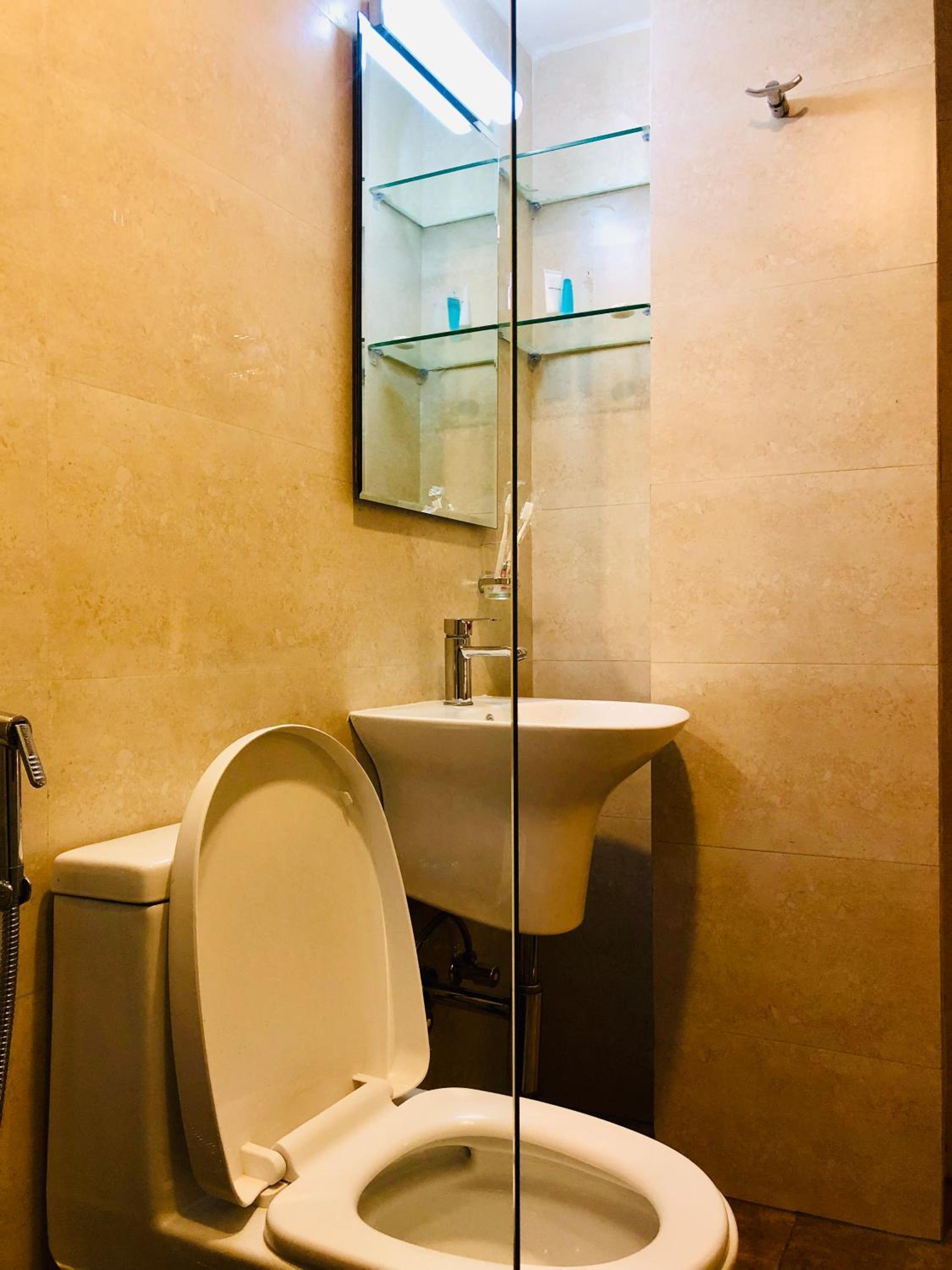 Deluxe Double or Twin Room - Photo 6