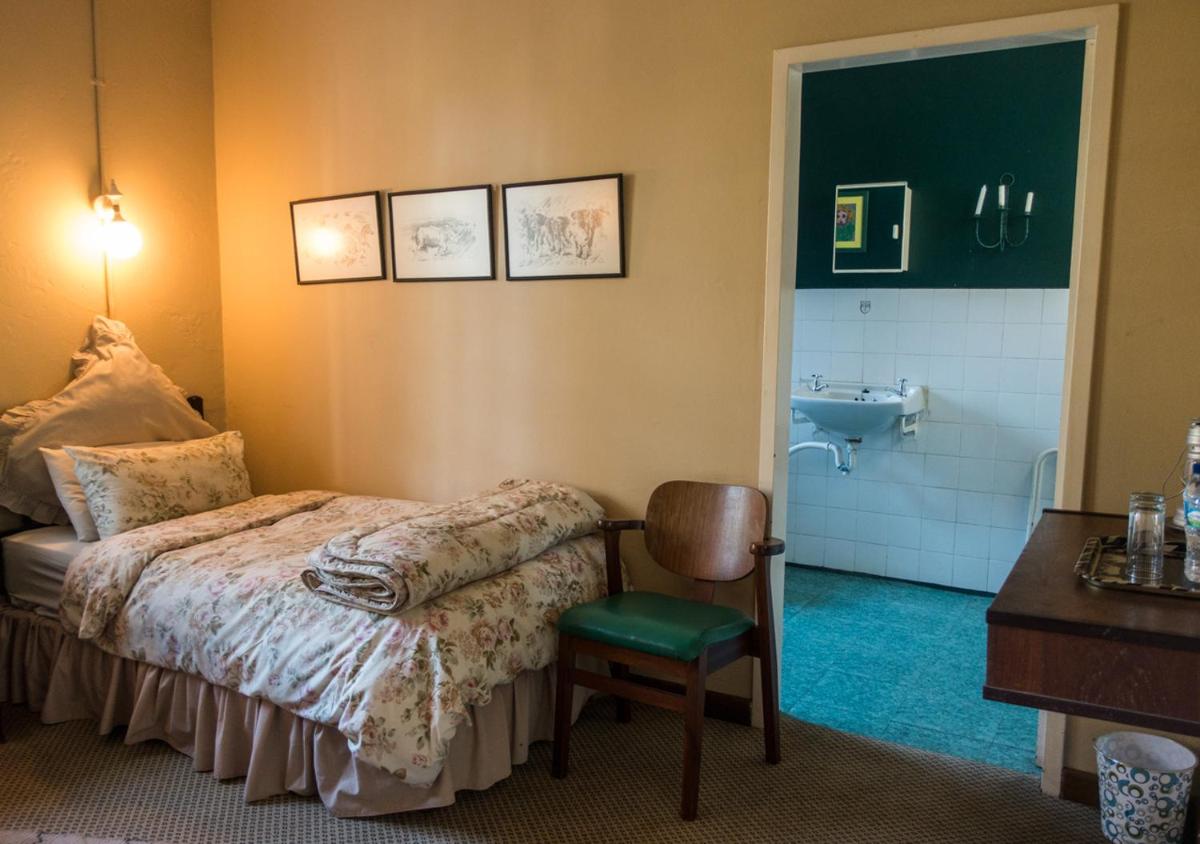 Economy Twin Room photo 1