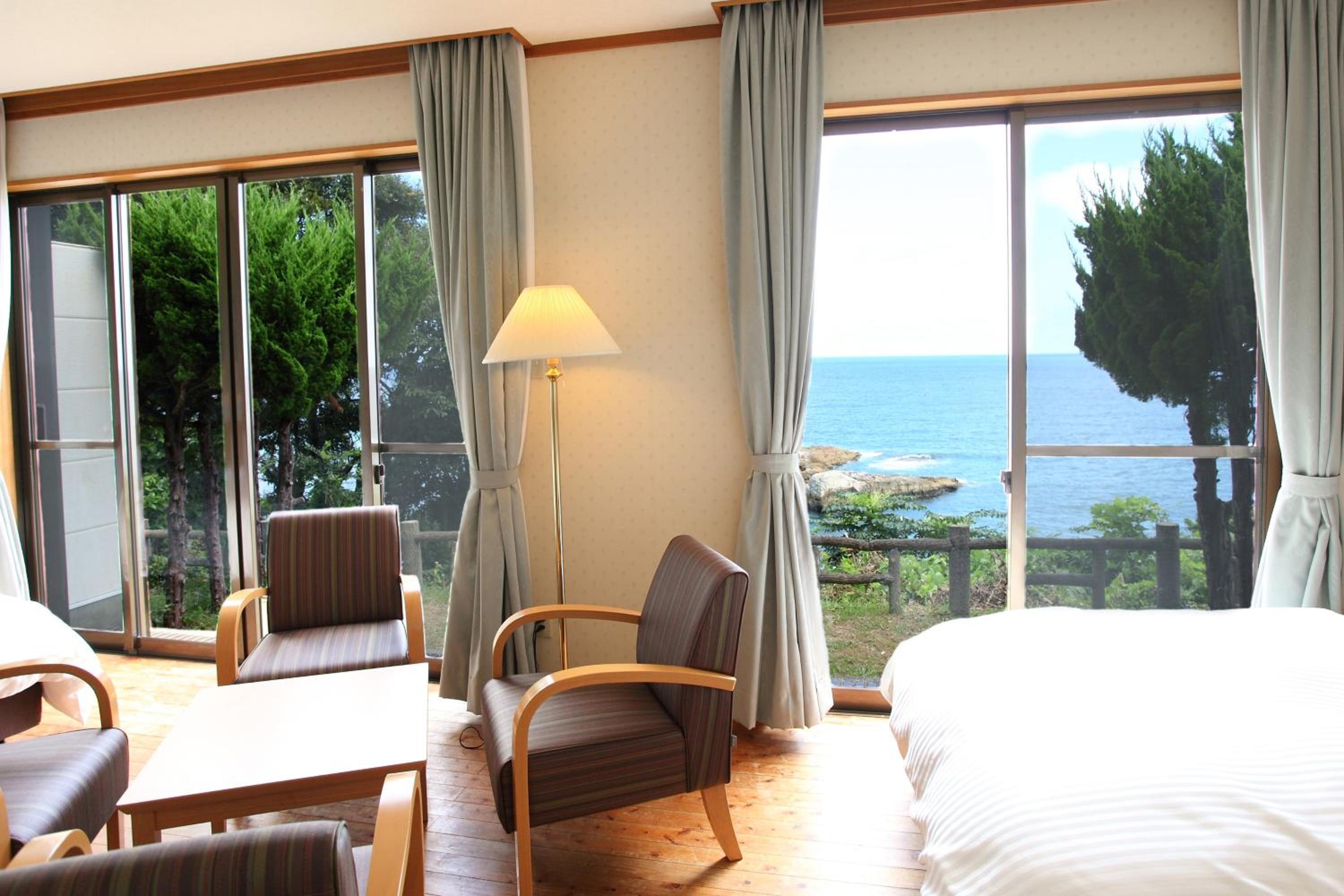 Quadruple Room with Sea View photo 2