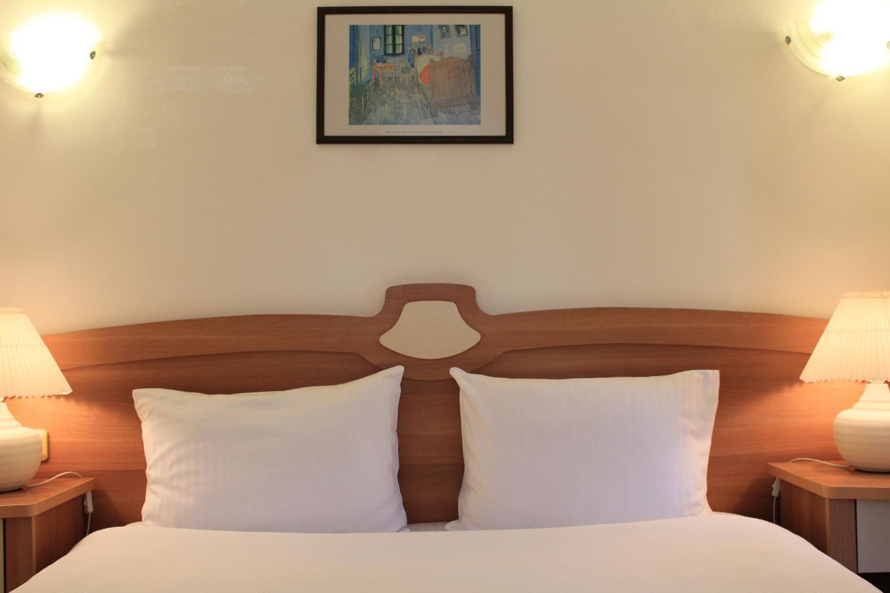 Deluxe Quadruple Room - Photo 1