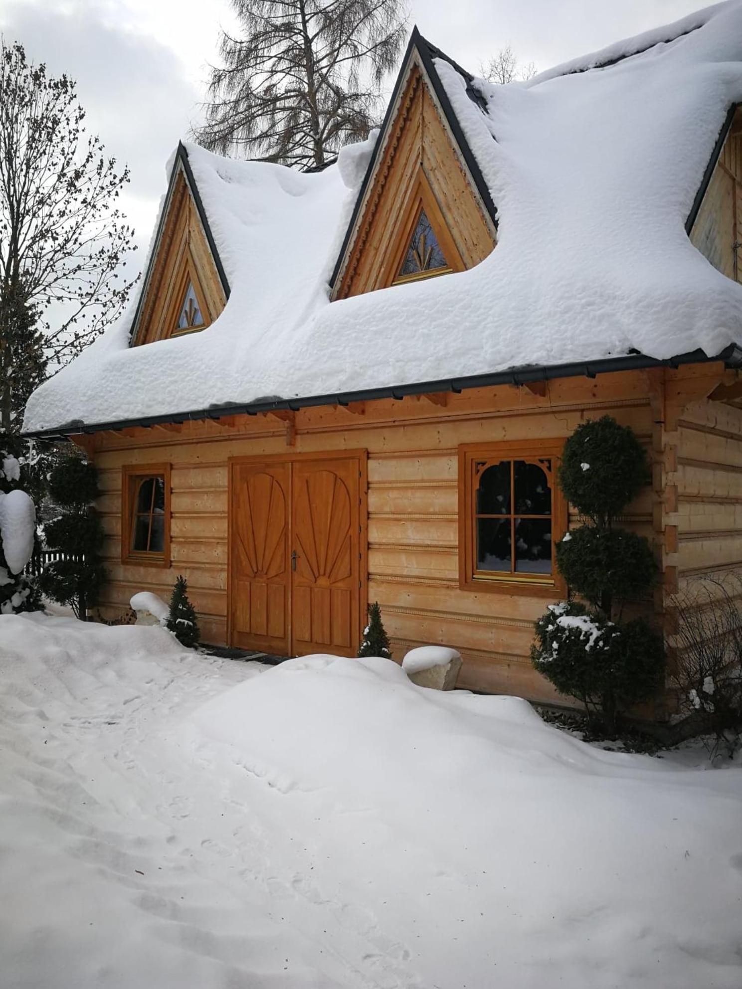 Two-Bedroom Chalet photo 2