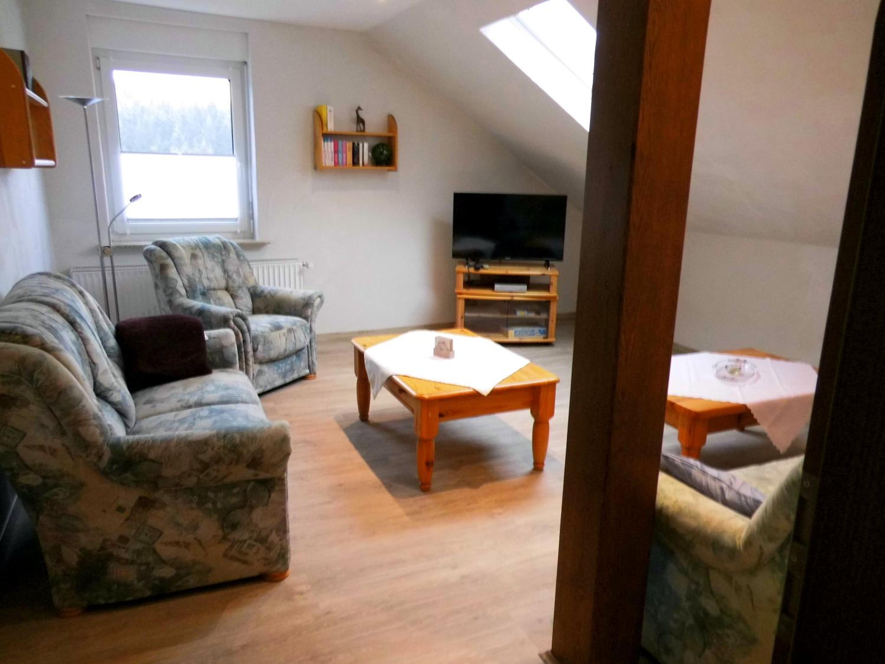 Three-Bedroom Apartment with Balcony photo 2