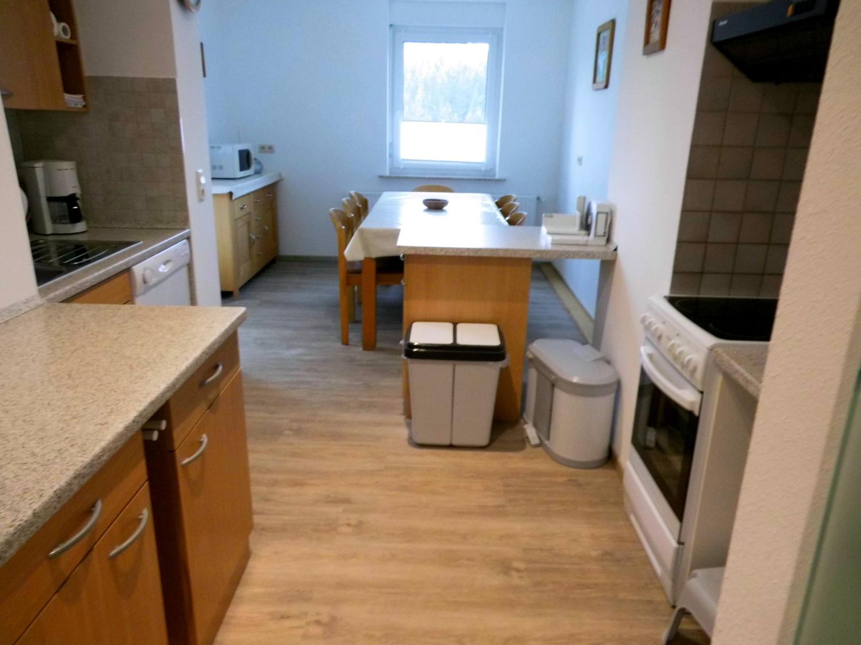Three-Bedroom Apartment with Balcony photo 3
