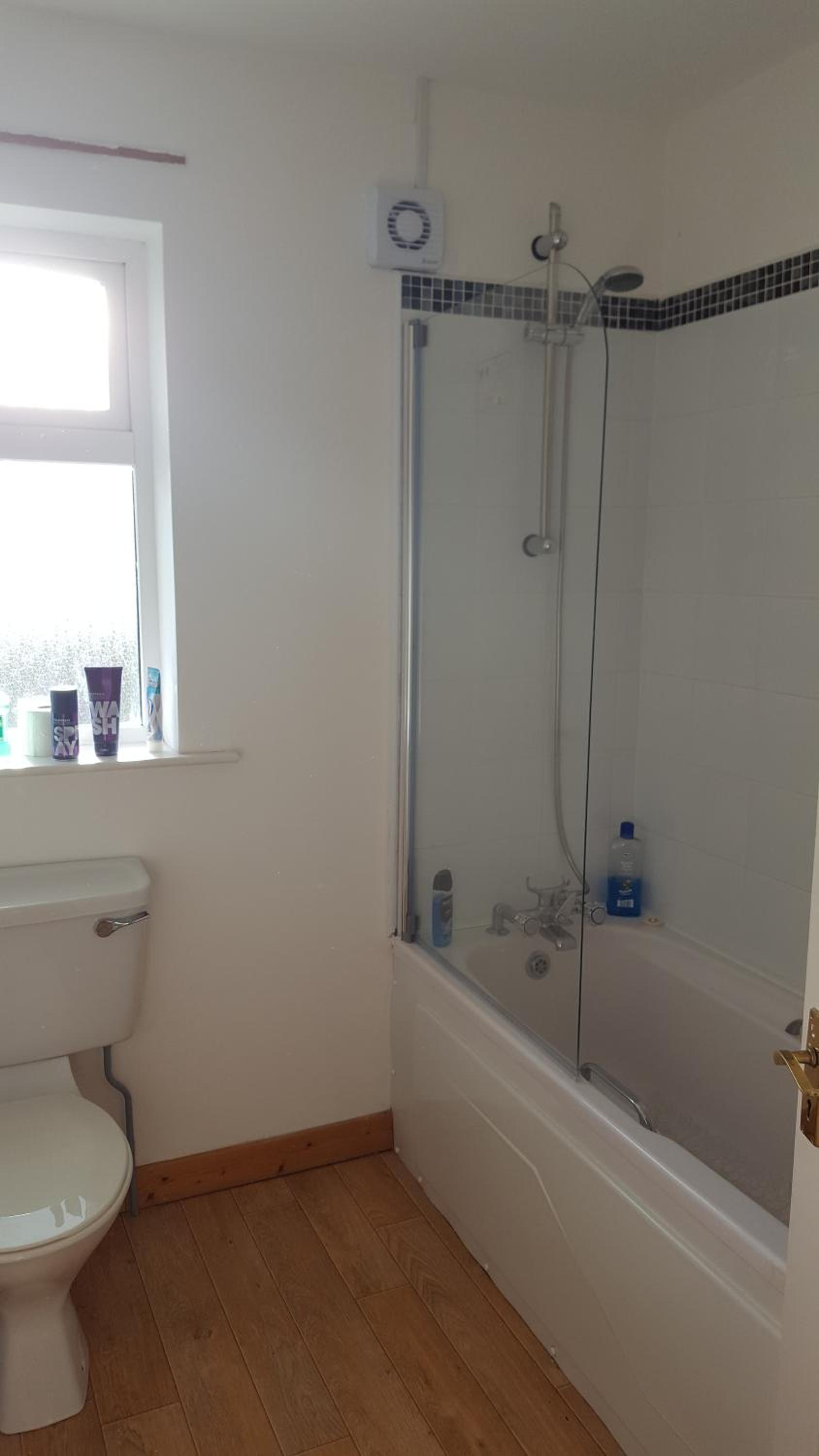 Three-Bedroom House photo 2