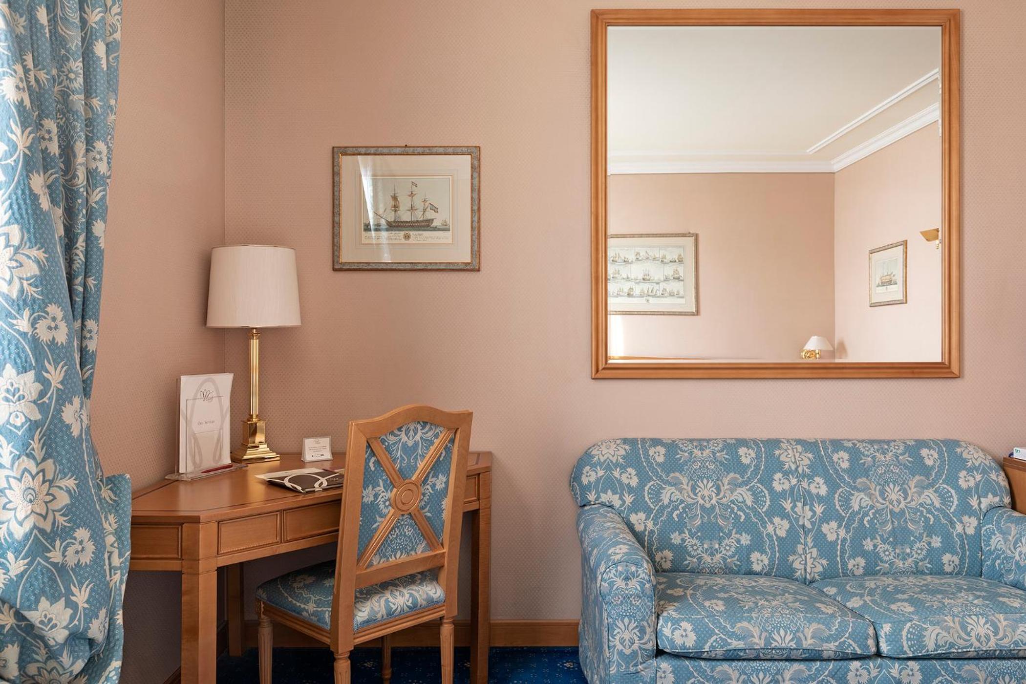 Double Room - Photo 4