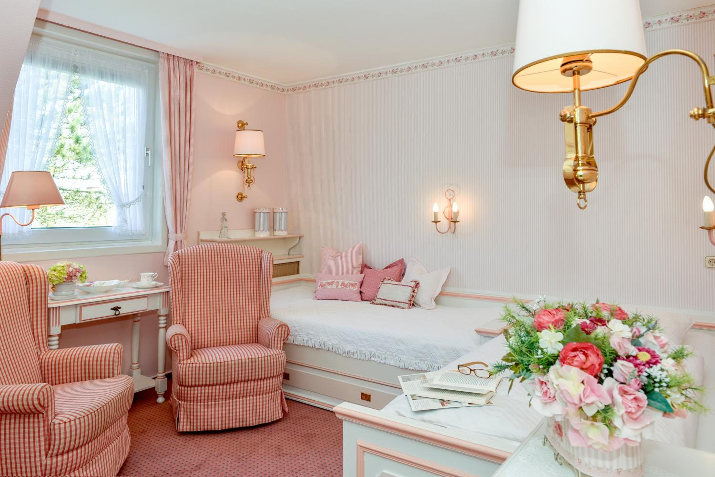 Twin Room Nr 16 with Garden View