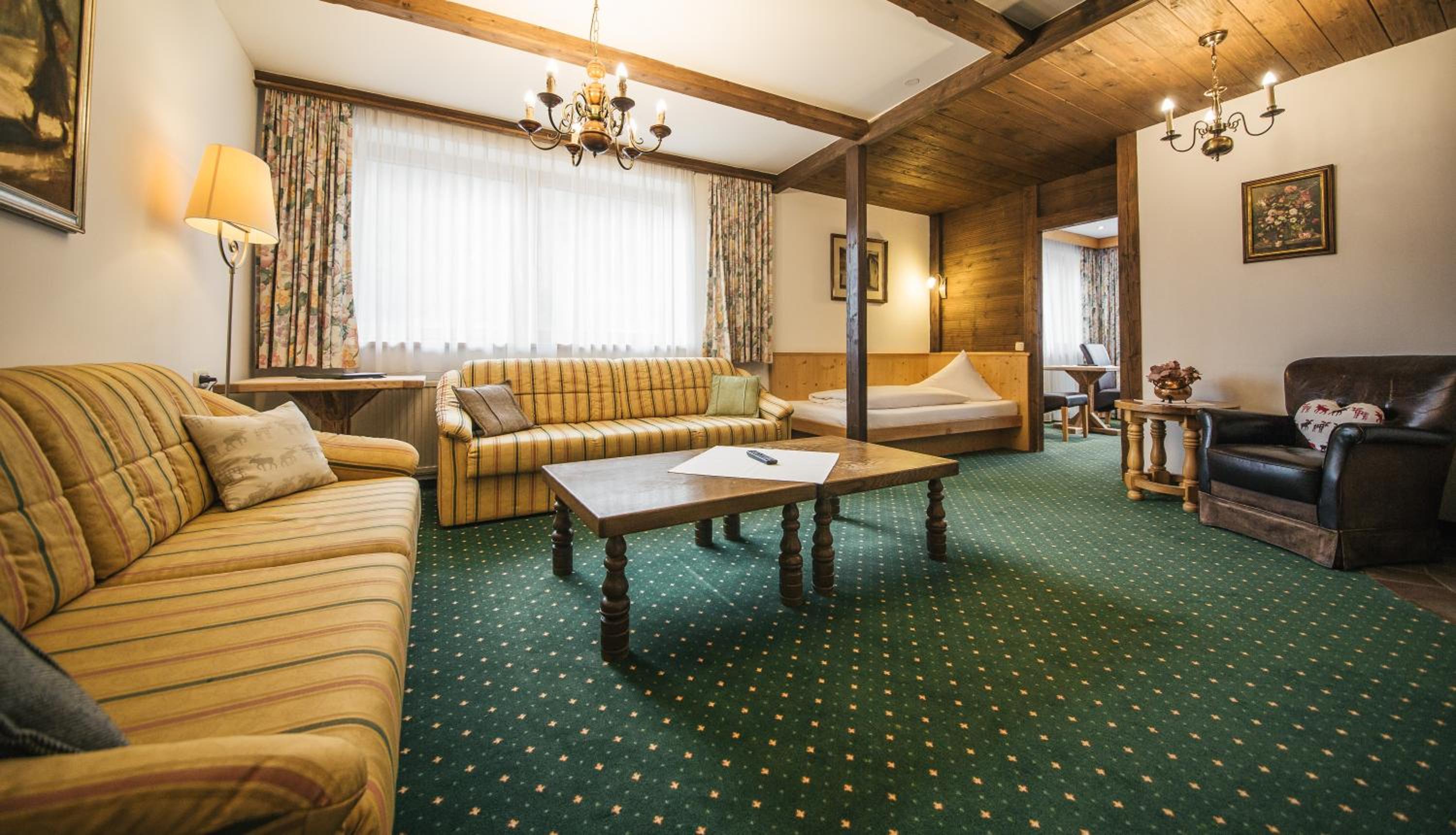 Suite photo 1