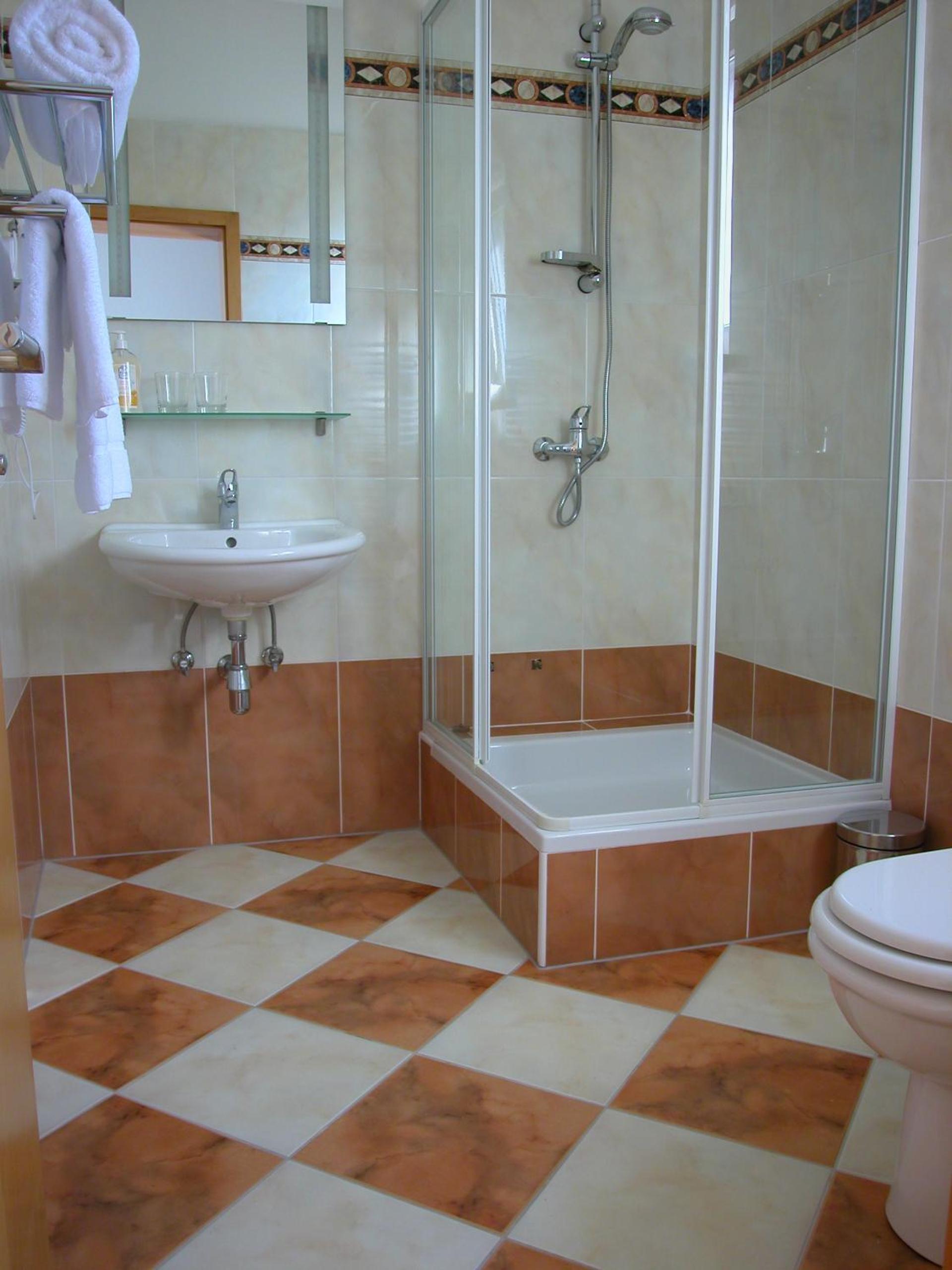 Double Room with Balcony - Photo 5