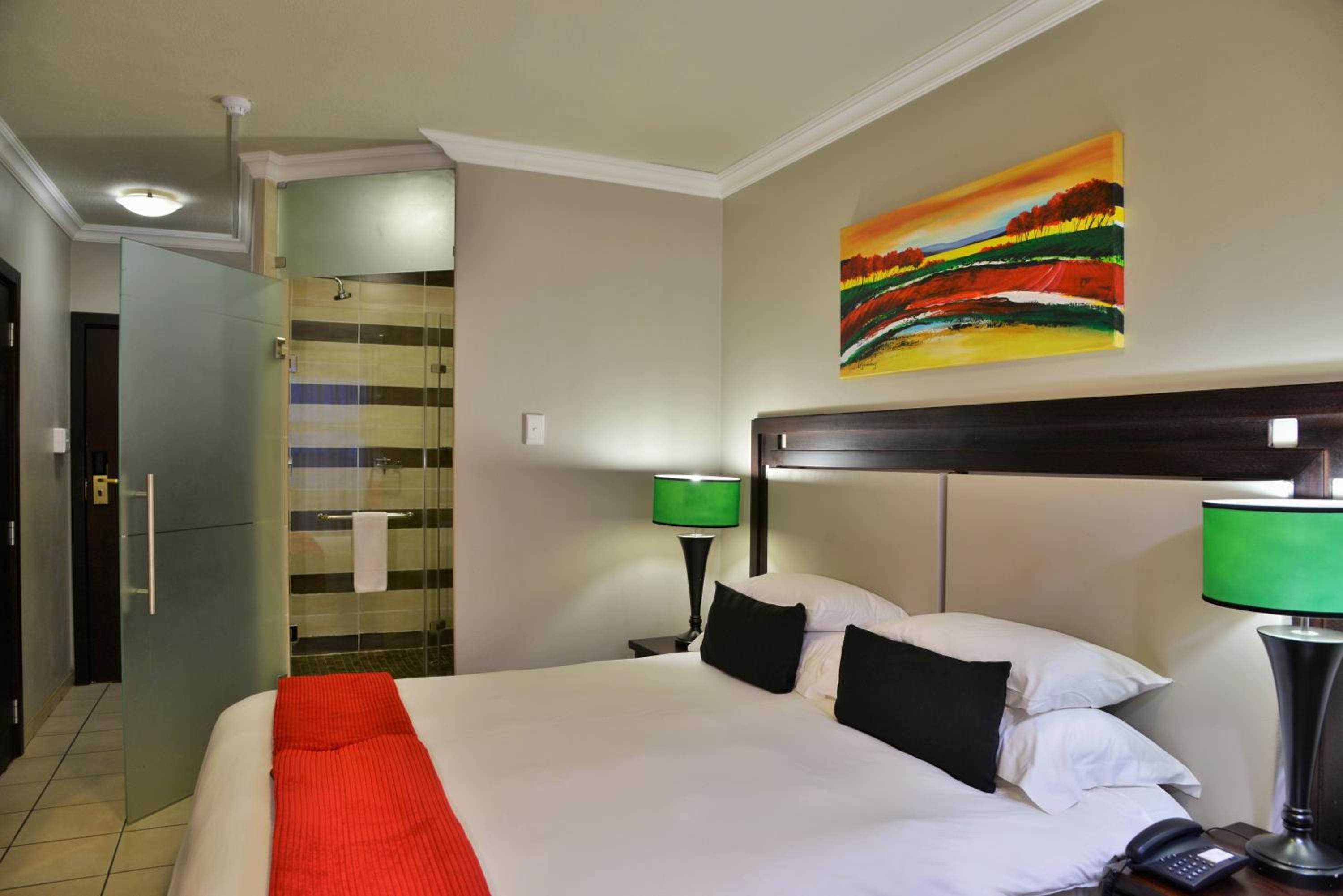 Double Room - Photo 6