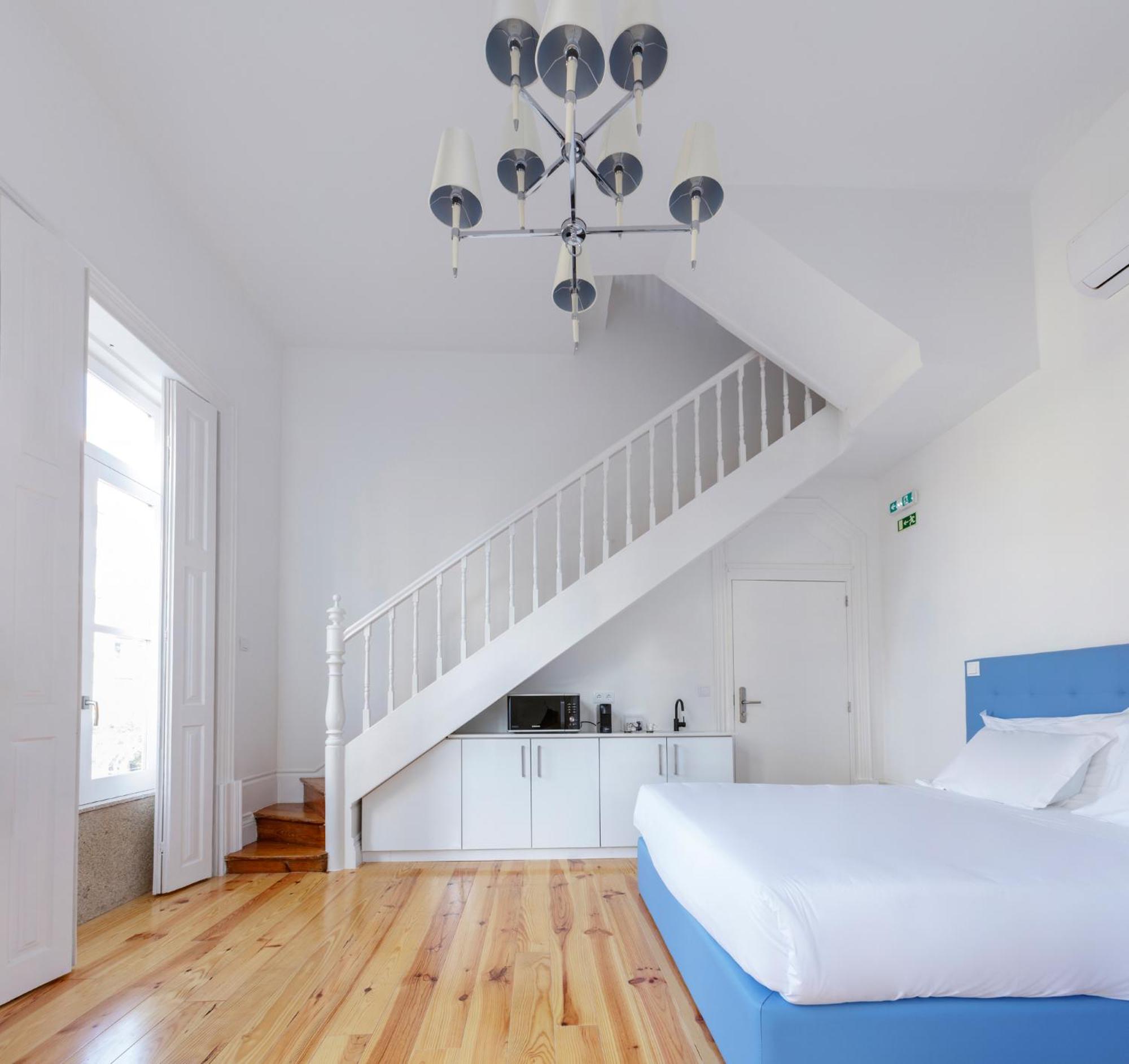 Duplex Quadruple Room - Photo 7